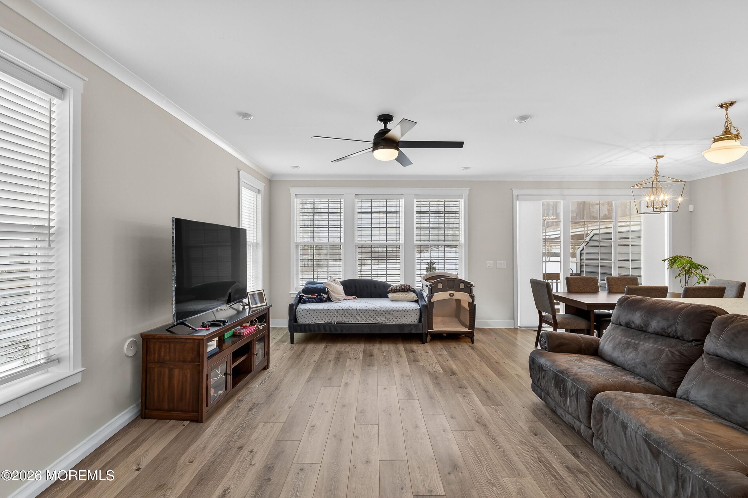 3443 Glen Oaks Lane