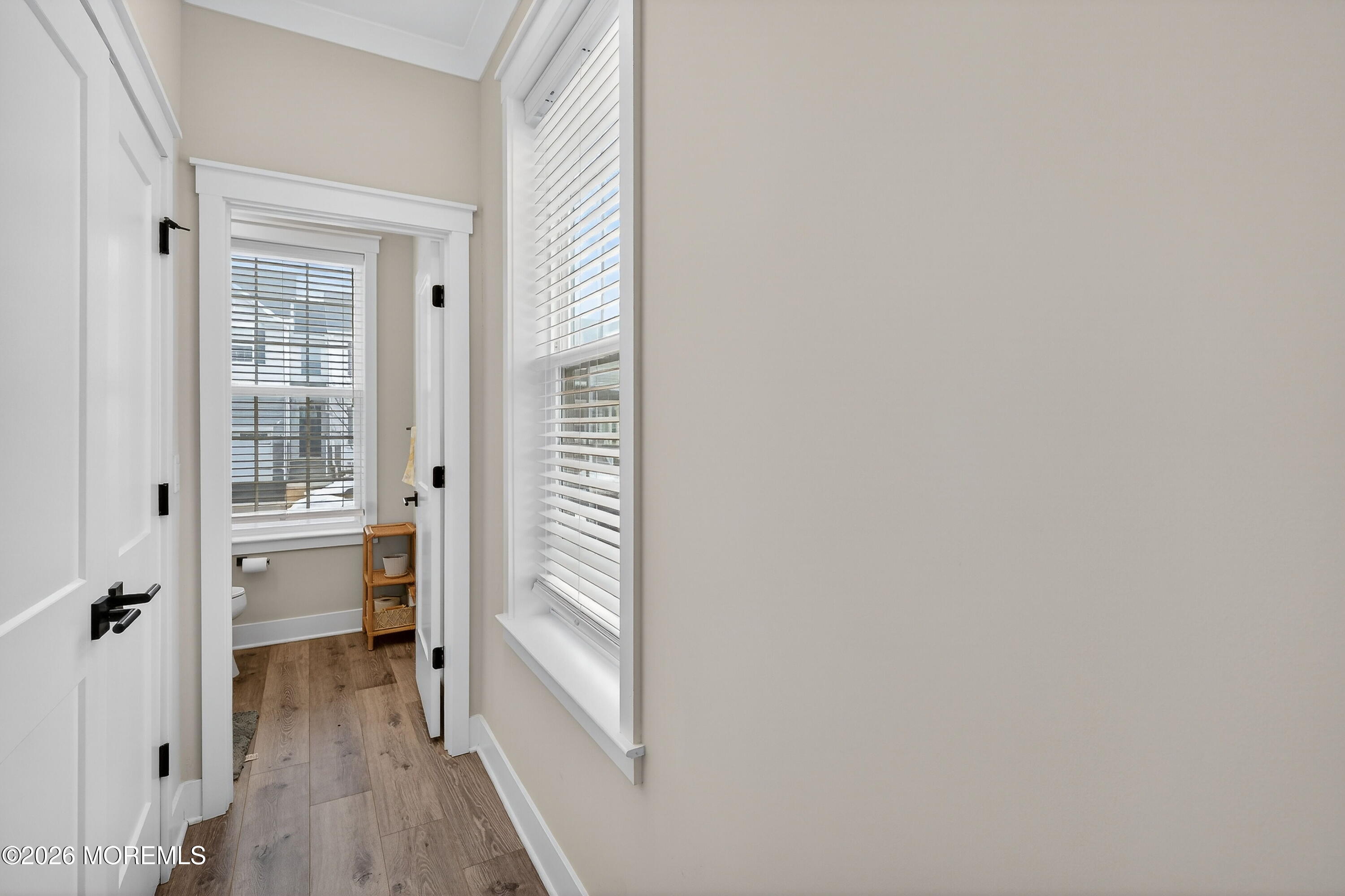 3443 Glen Oaks Lane