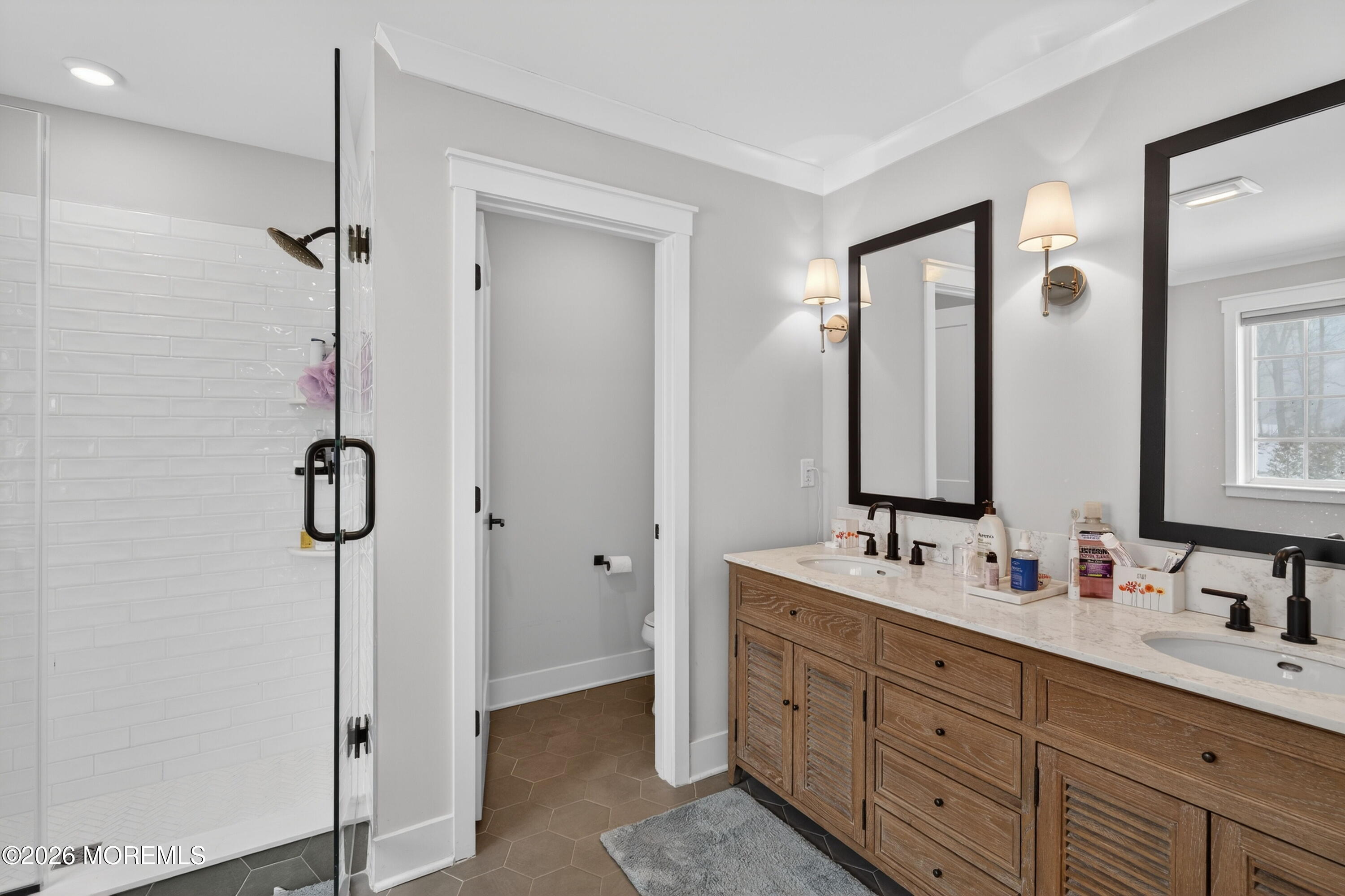3443 Glen Oaks Lane