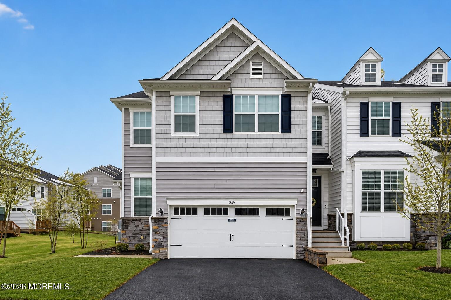 3443 Glen Oaks Lane