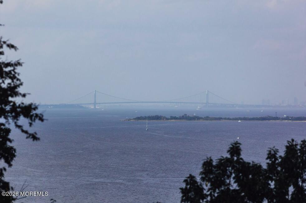 321 Shore Drive 18