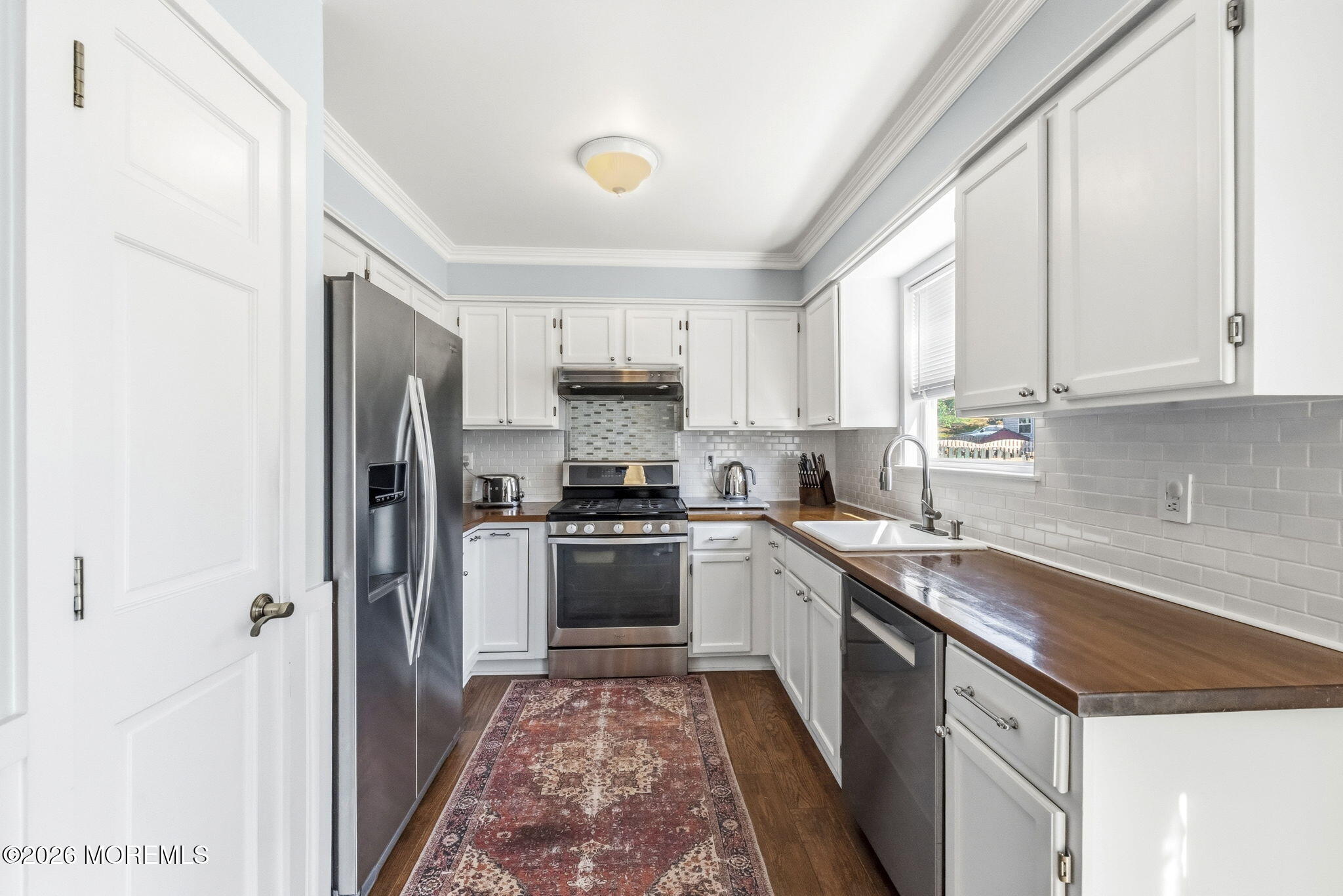 10 Peachtree Lane 303