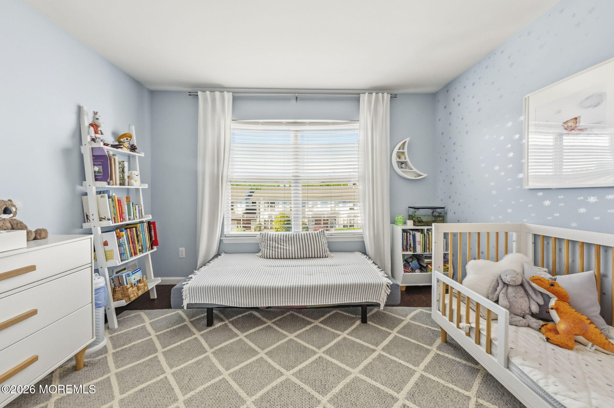 10 Peachtree Lane 303