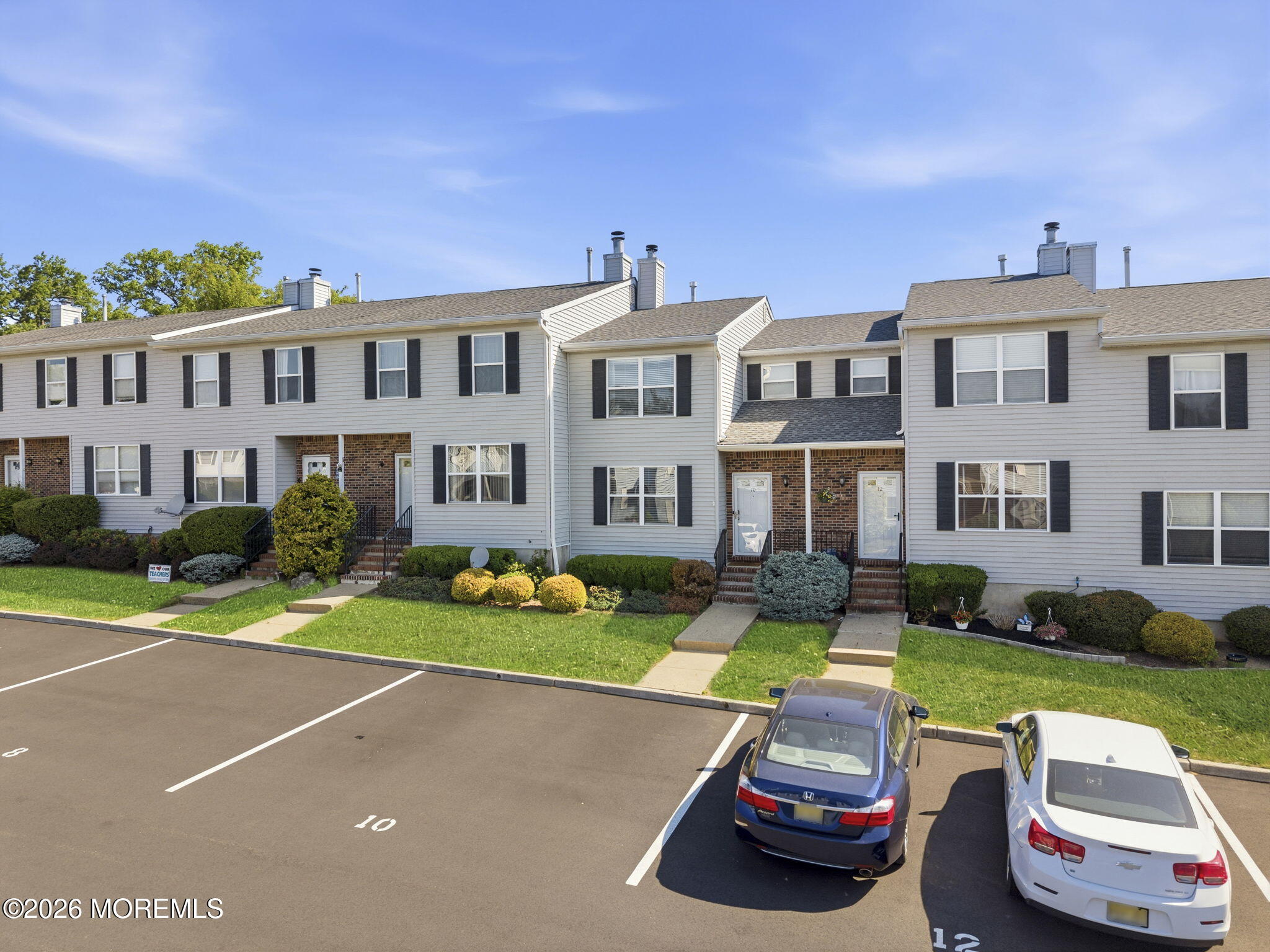 10 Peachtree Lane 303