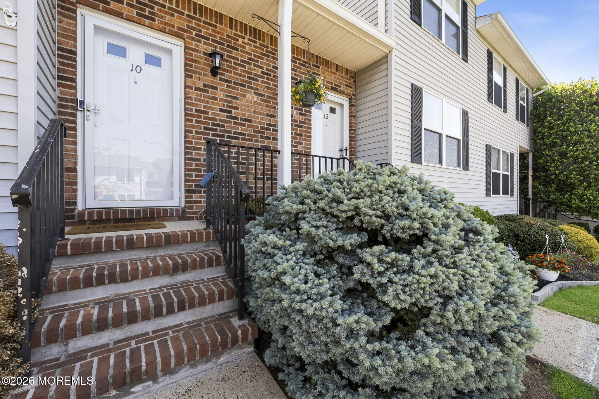 10 Peachtree Lane 303