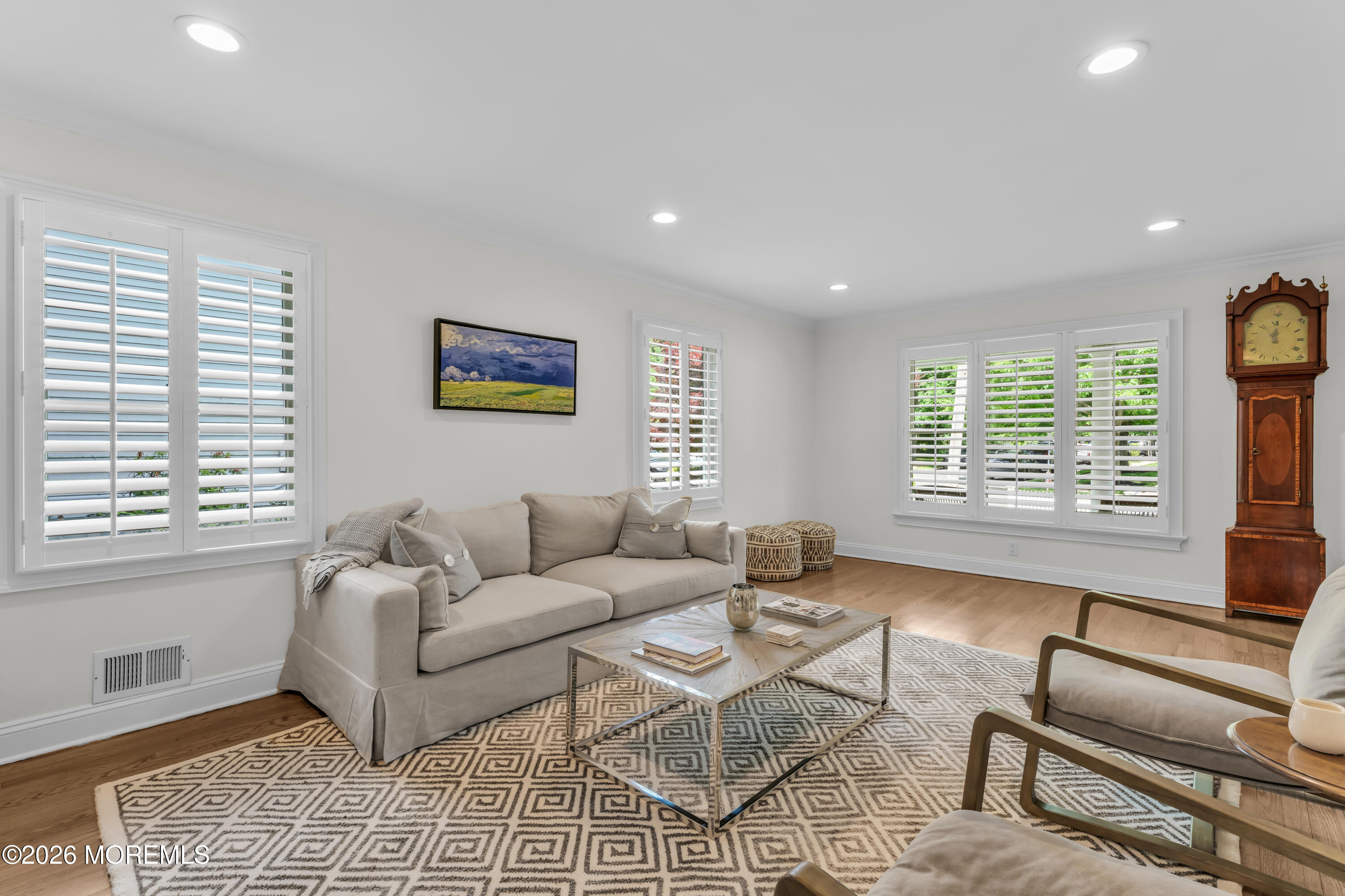 118 Hendrickson Place