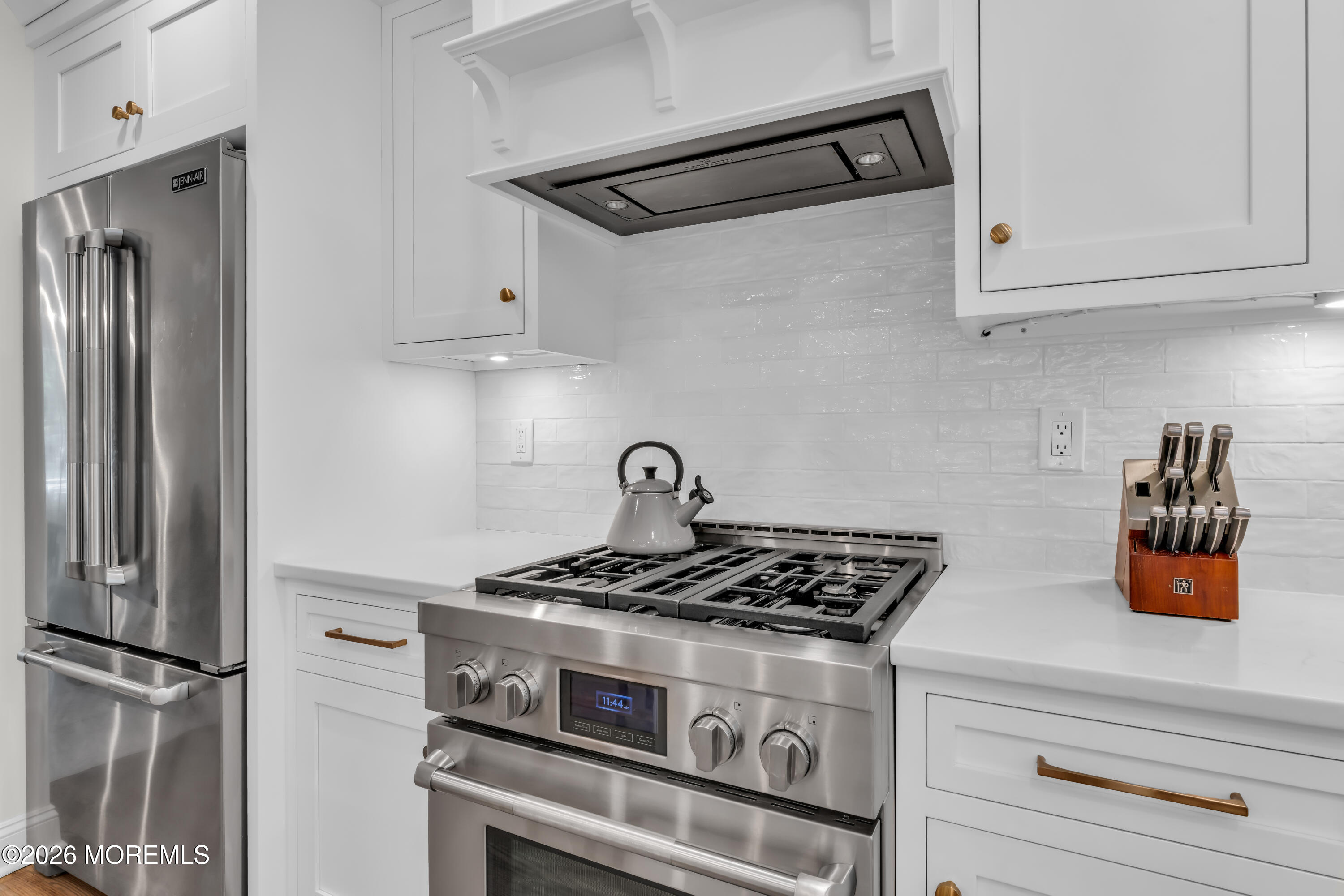 118 Hendrickson Place