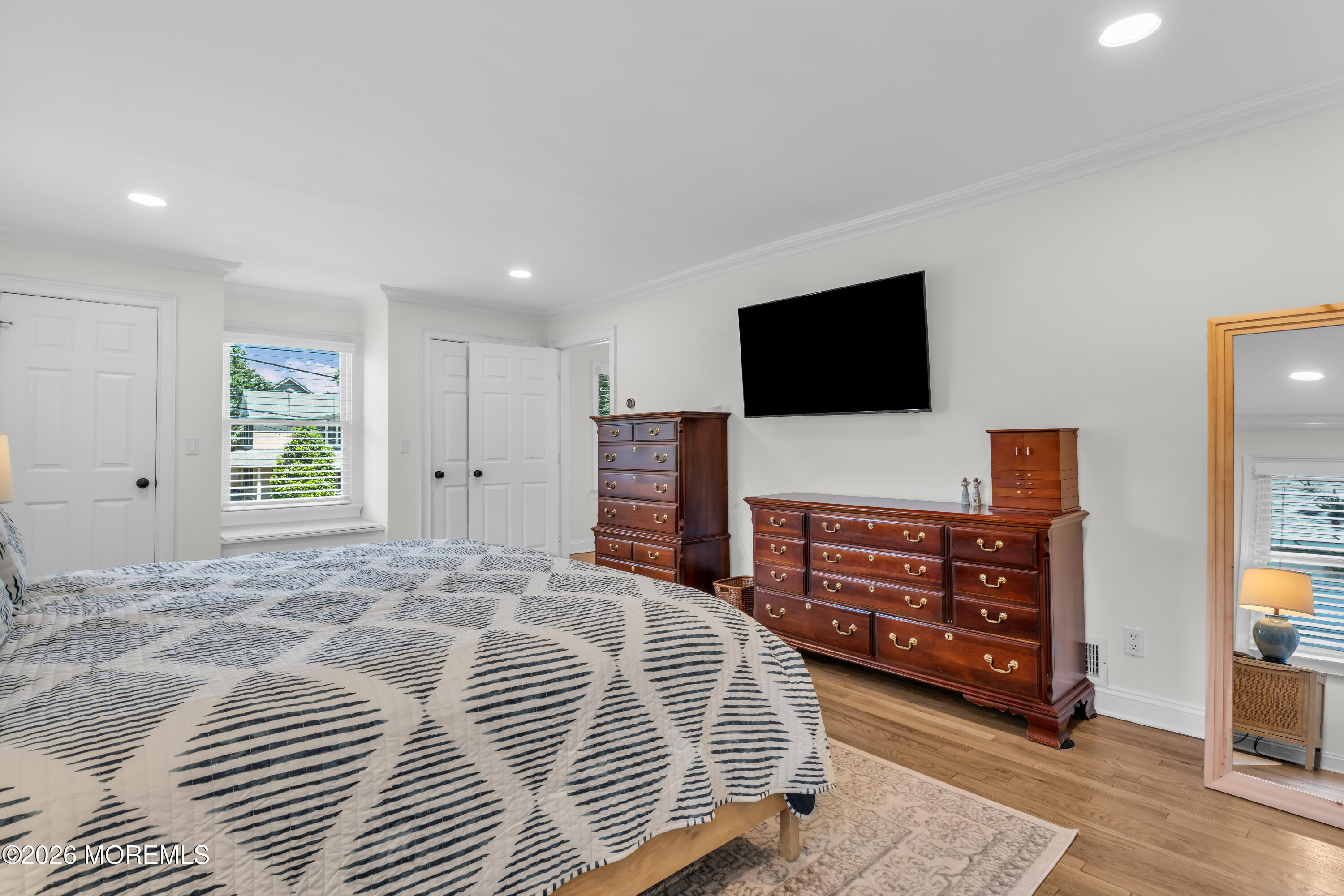 118 Hendrickson Place