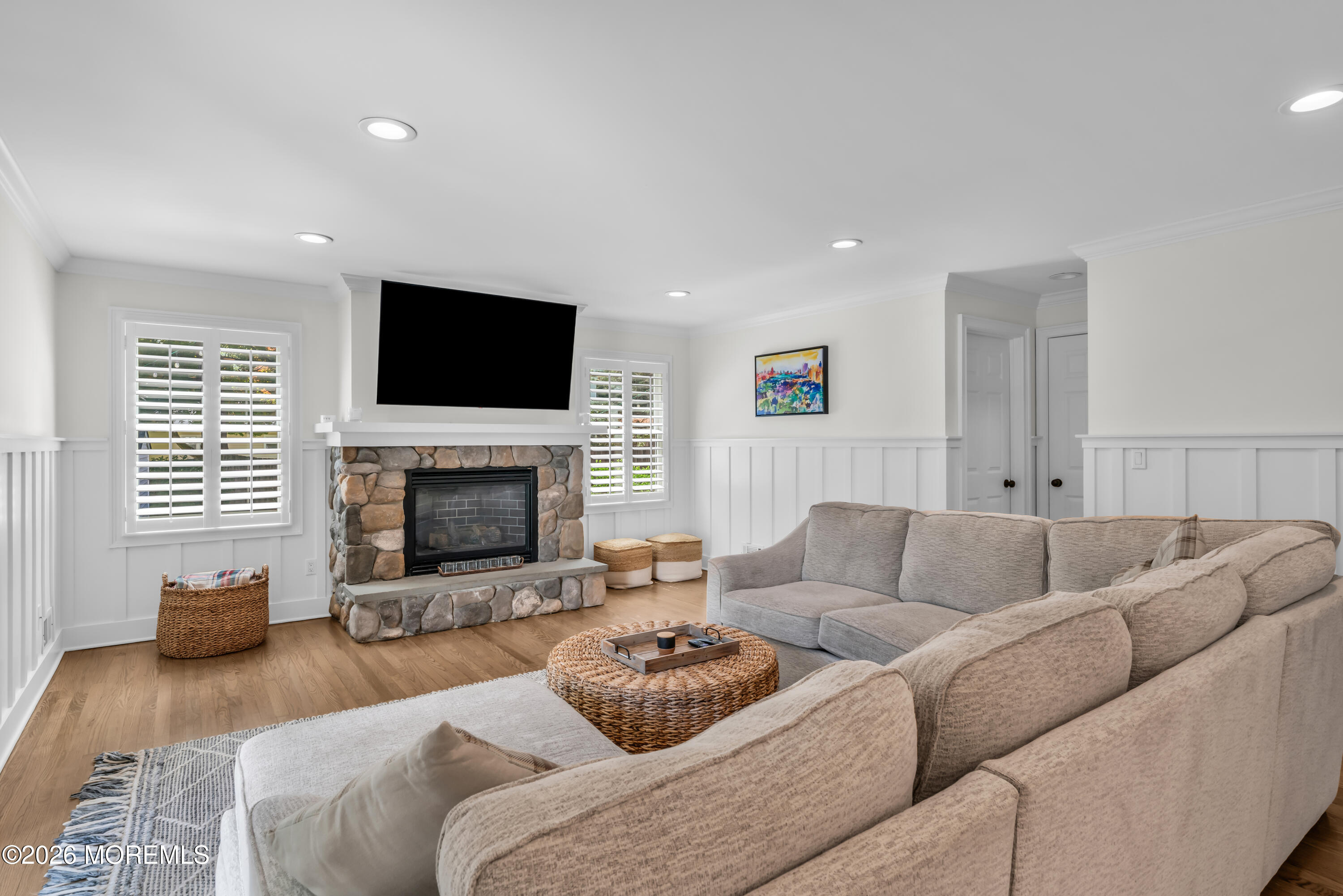 118 Hendrickson Place