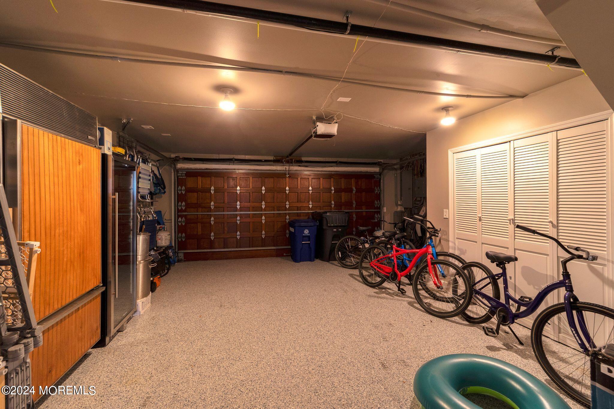 340 Bay Lane