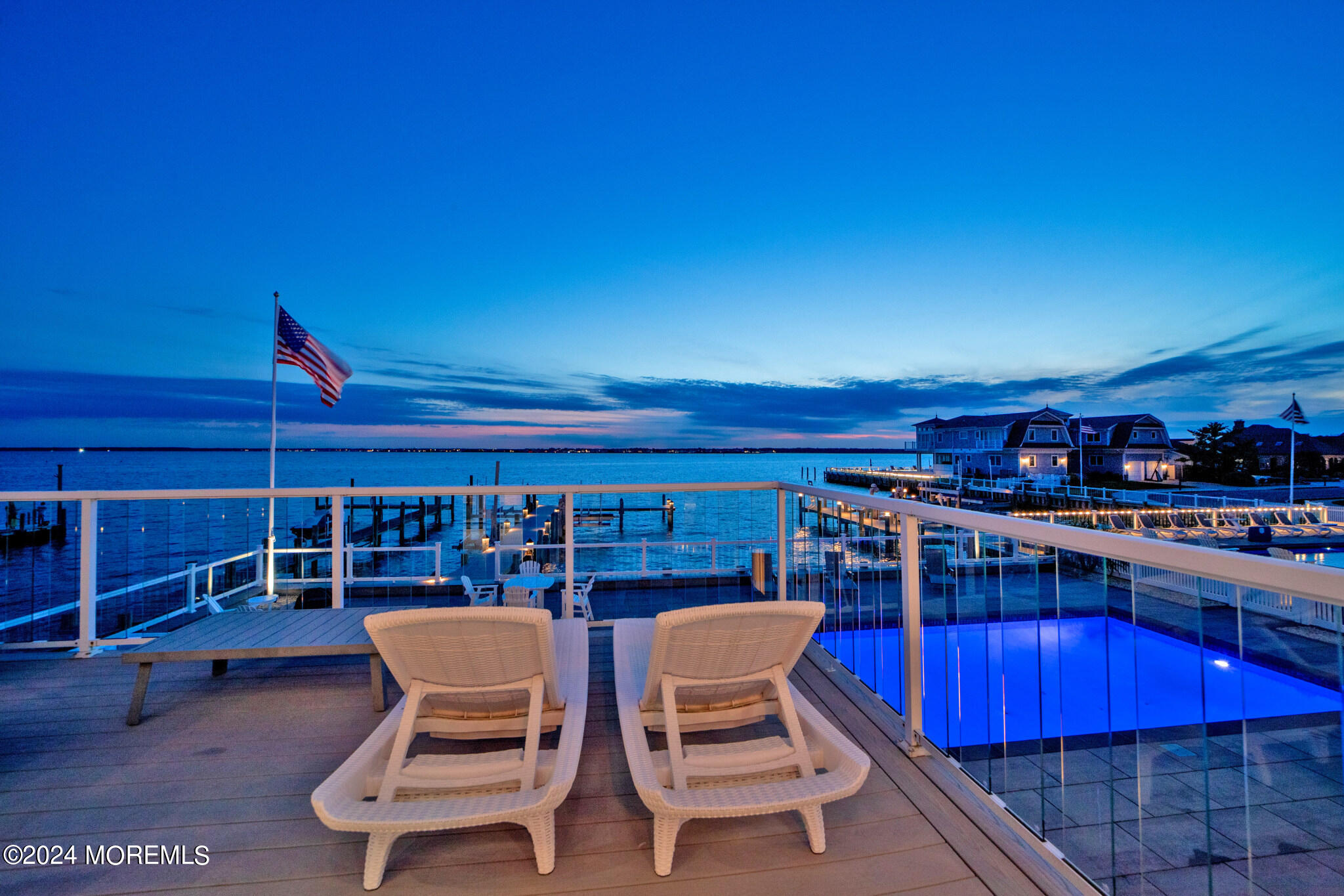 340 Bay Lane