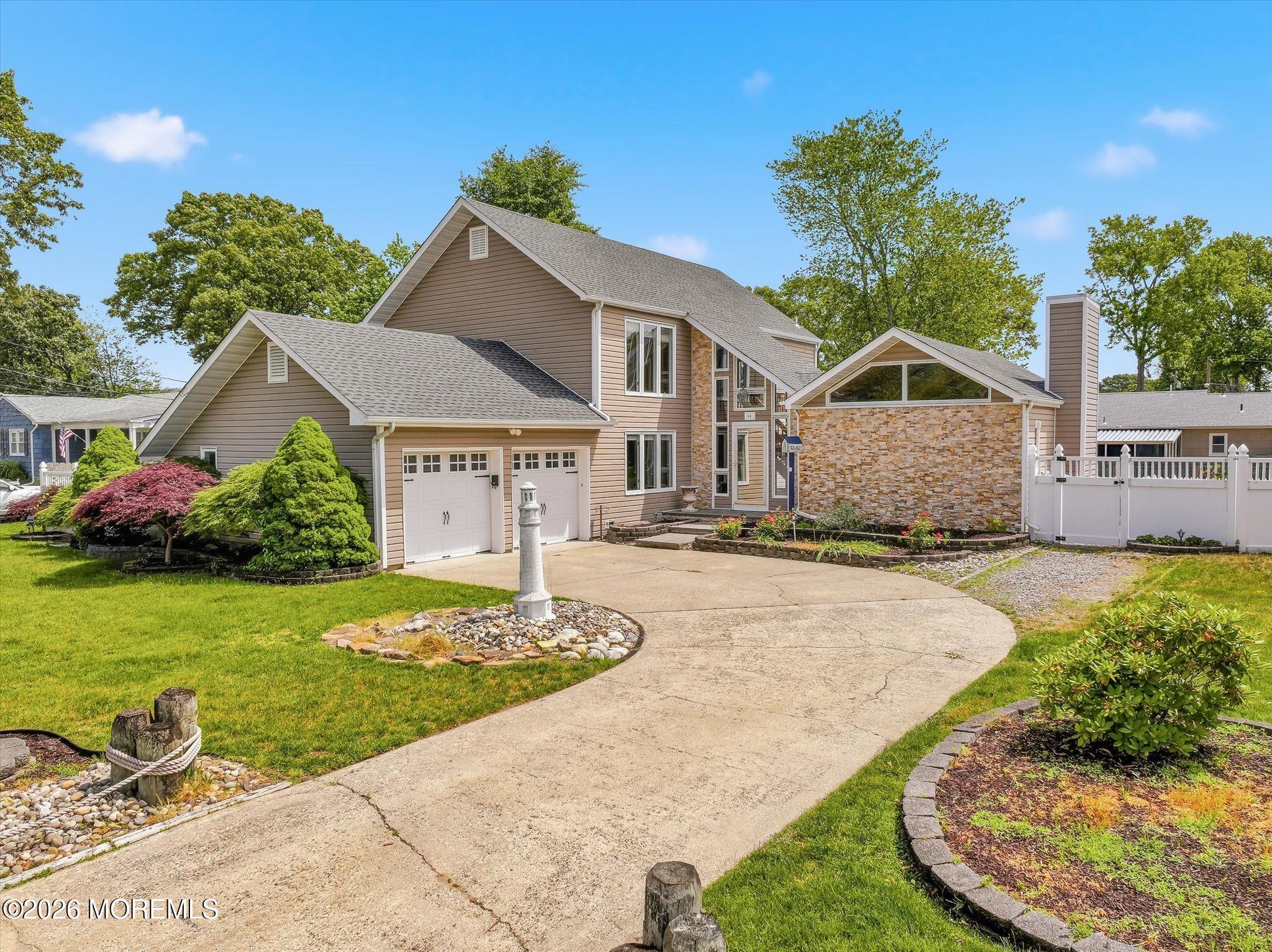 14 Scheiber Drive