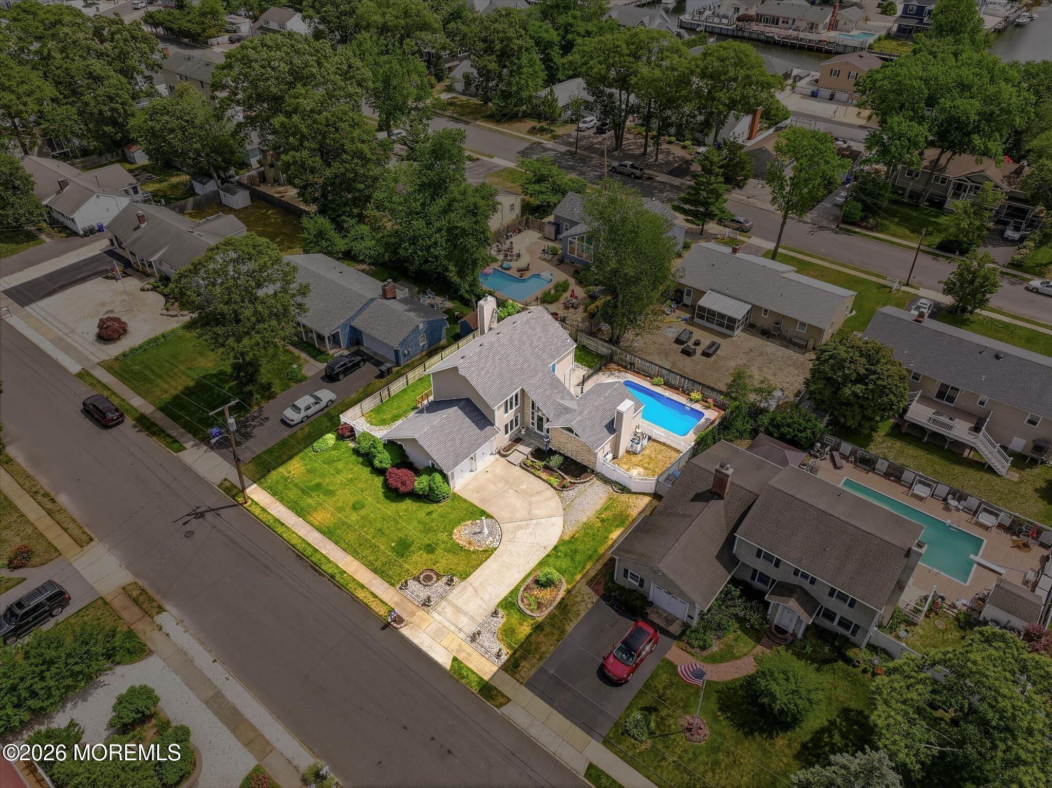 14 Scheiber Drive