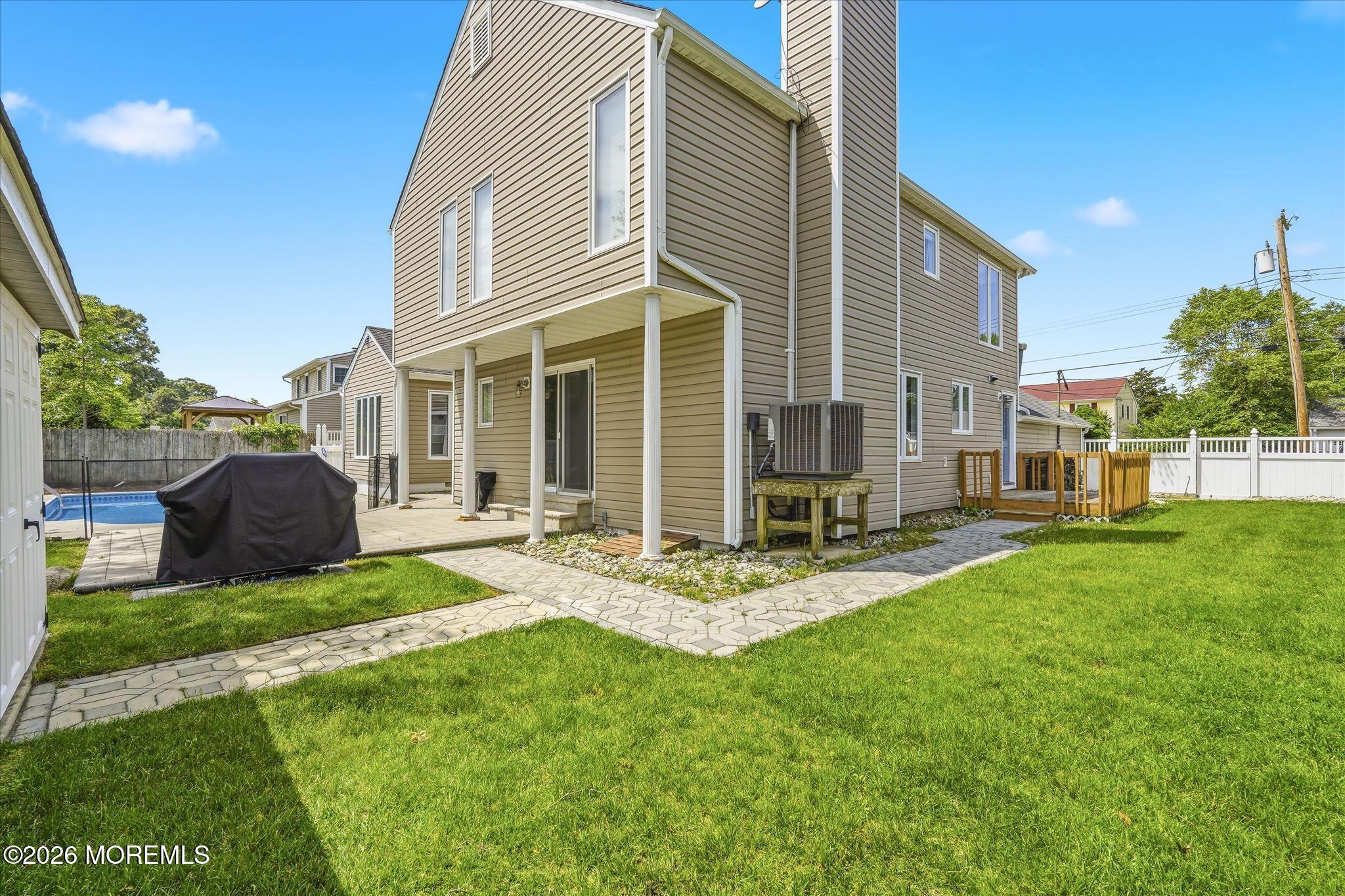 14 Scheiber Drive