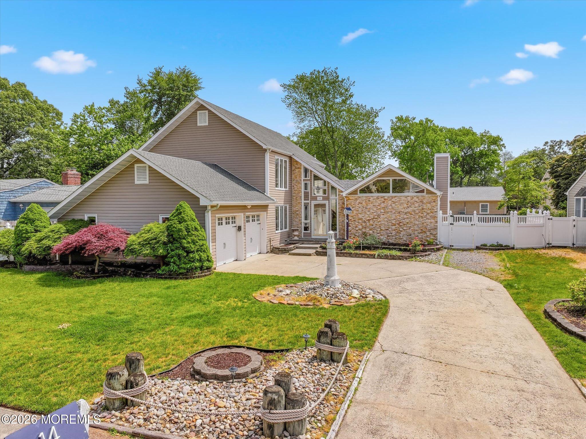 14 Scheiber Drive