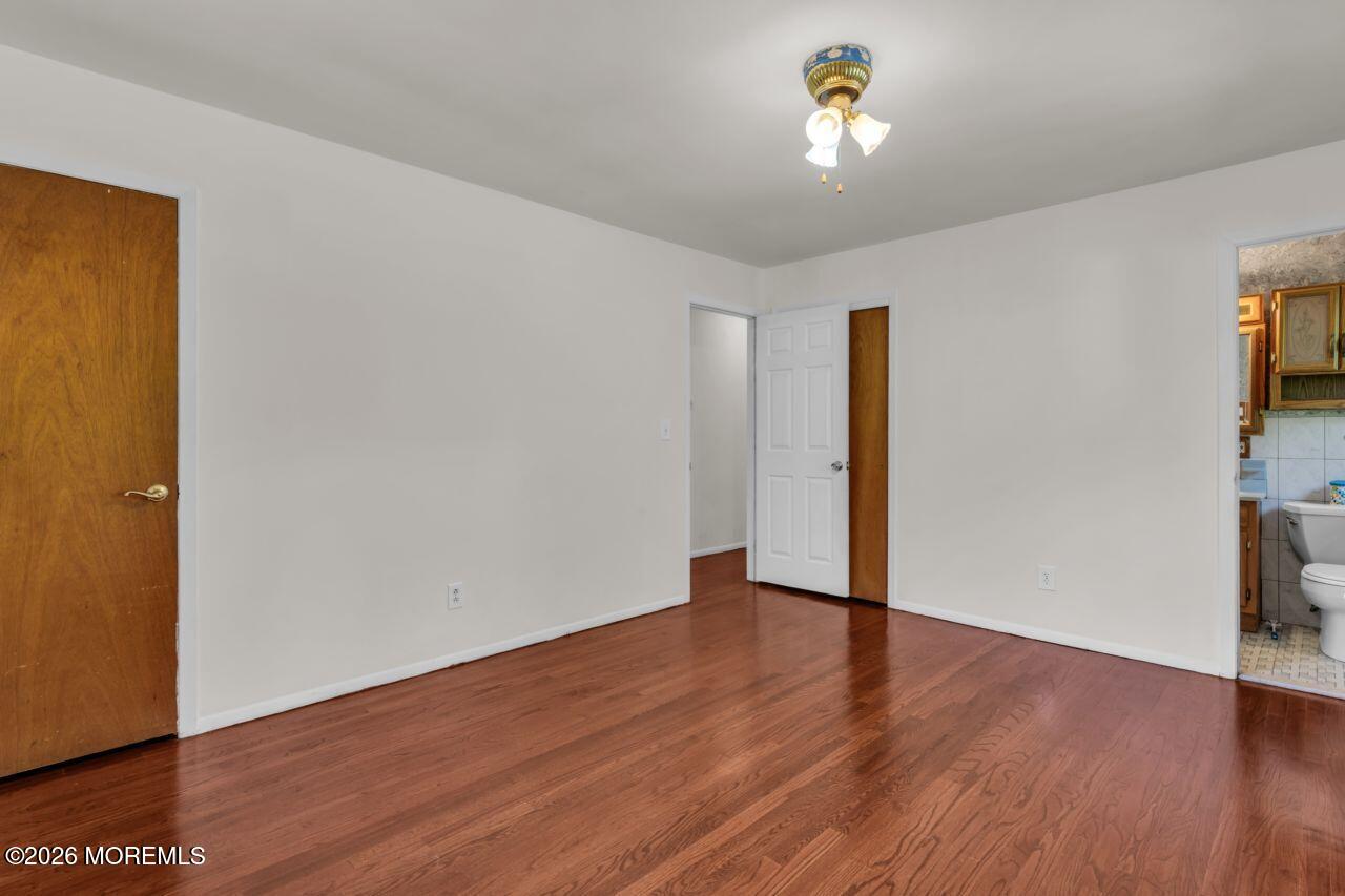 77 Schwinn Drive
