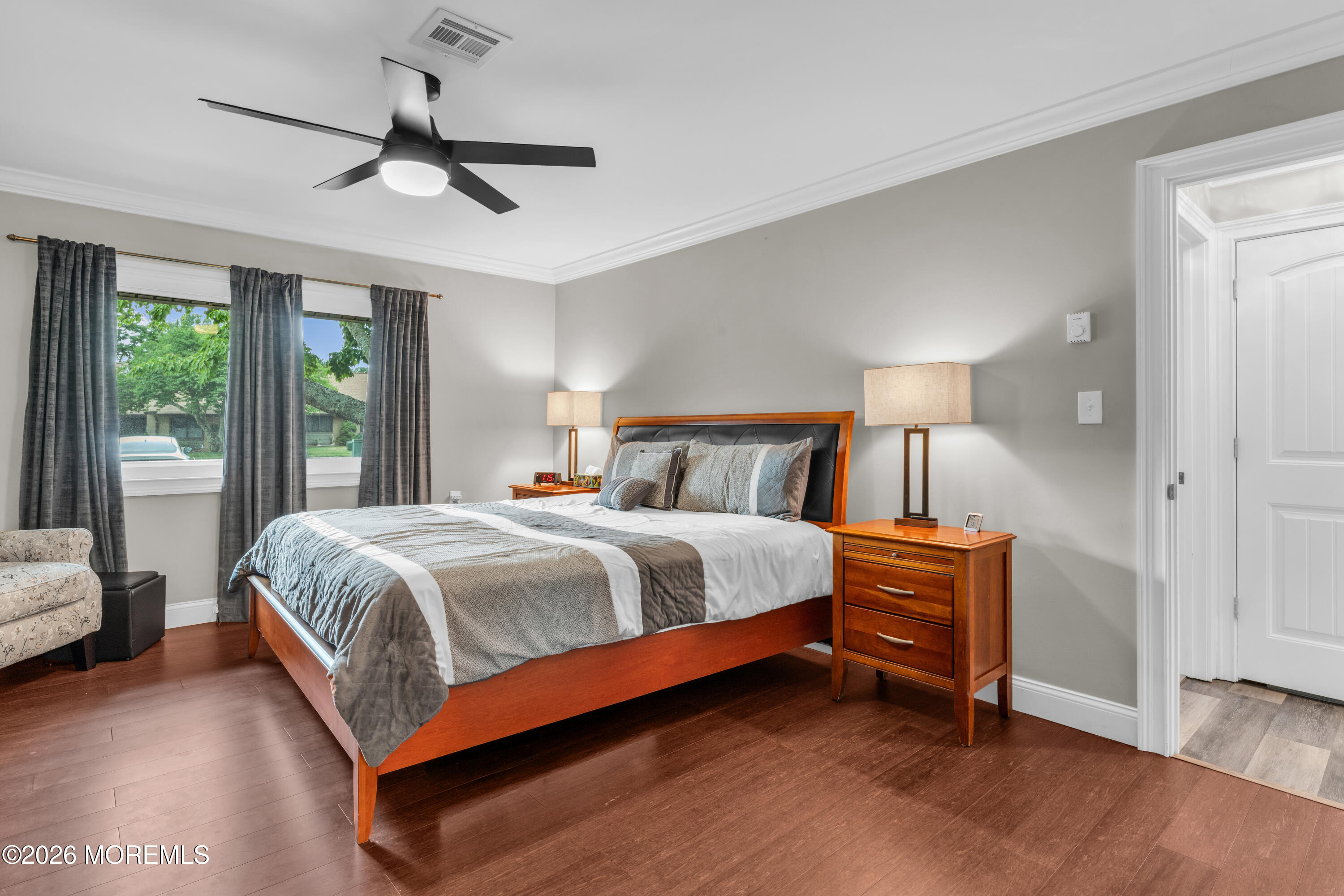 10 Danbury Court