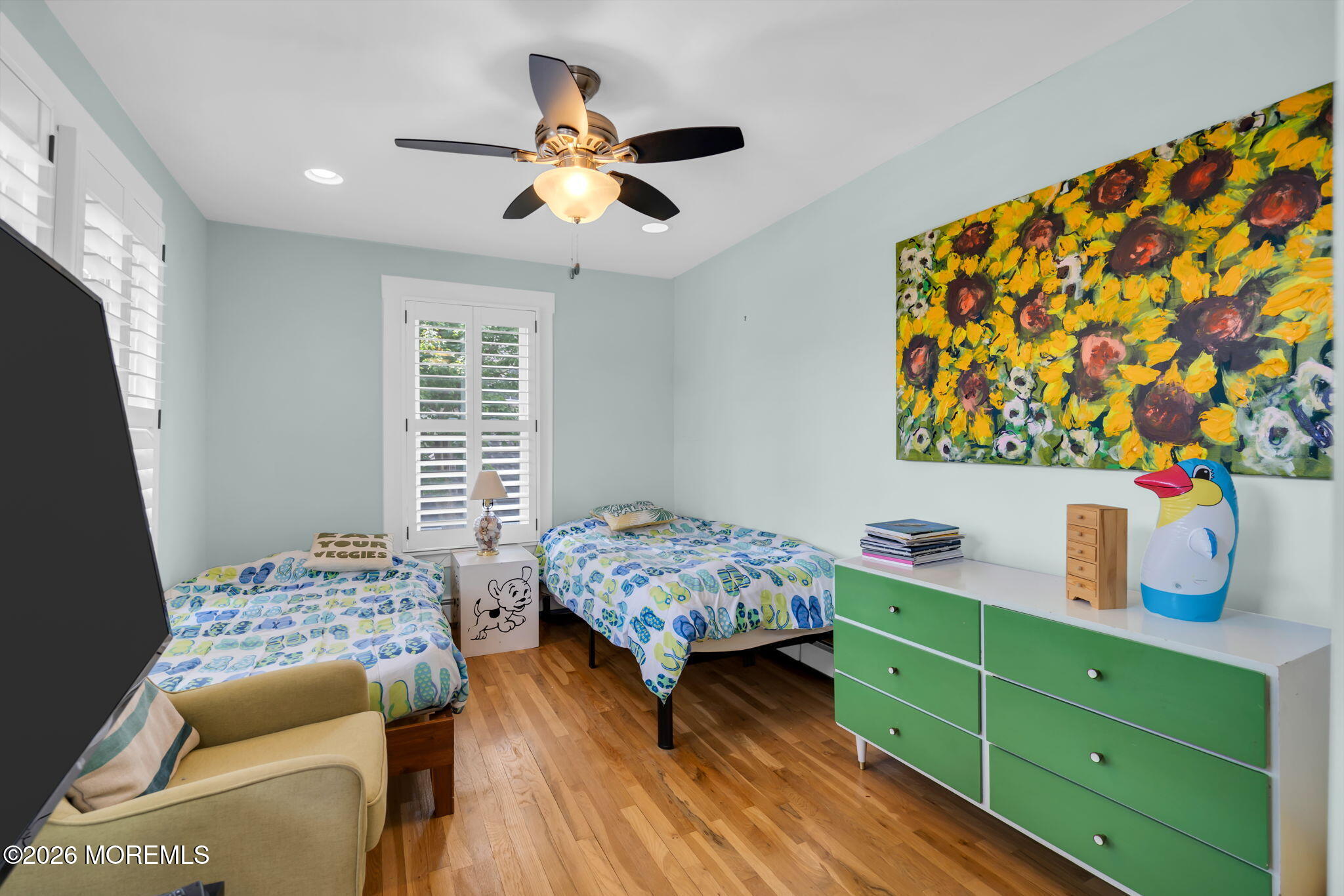 1211 Grand Avenue 2