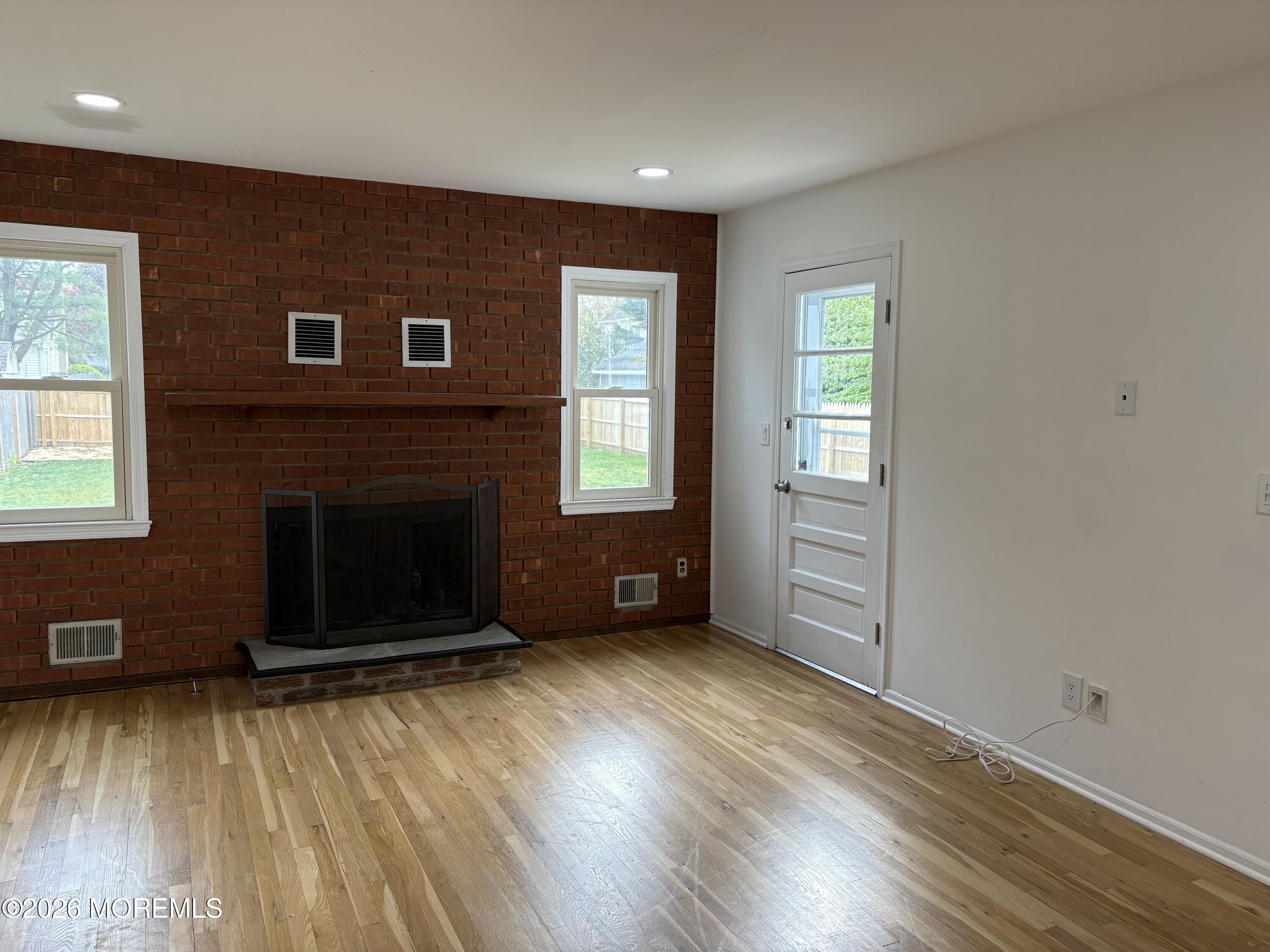 19 Lennox Avenue