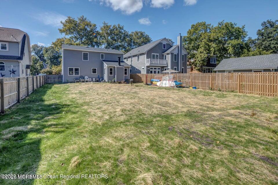 19 Lennox Avenue