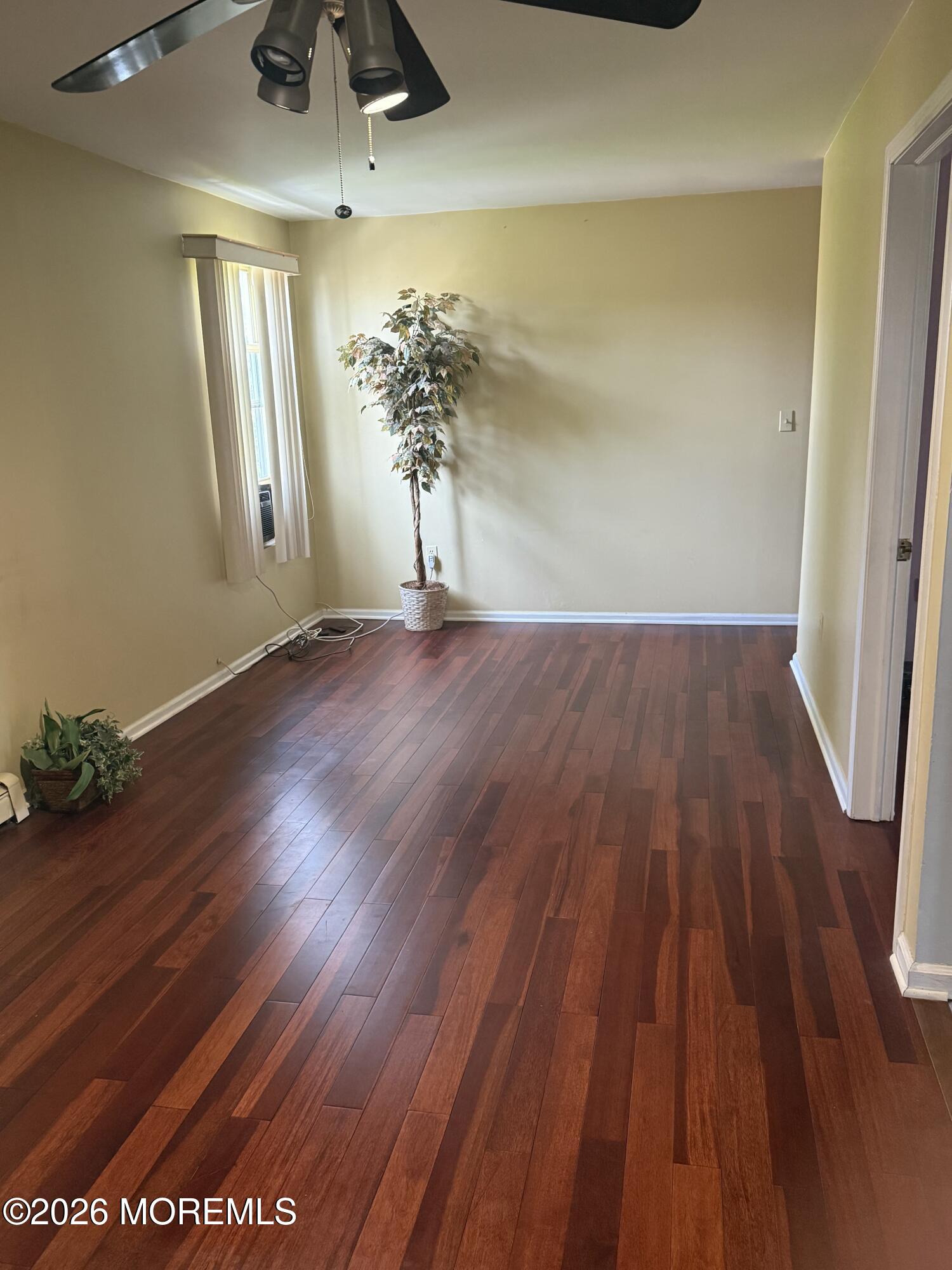 12 Jacobson Street