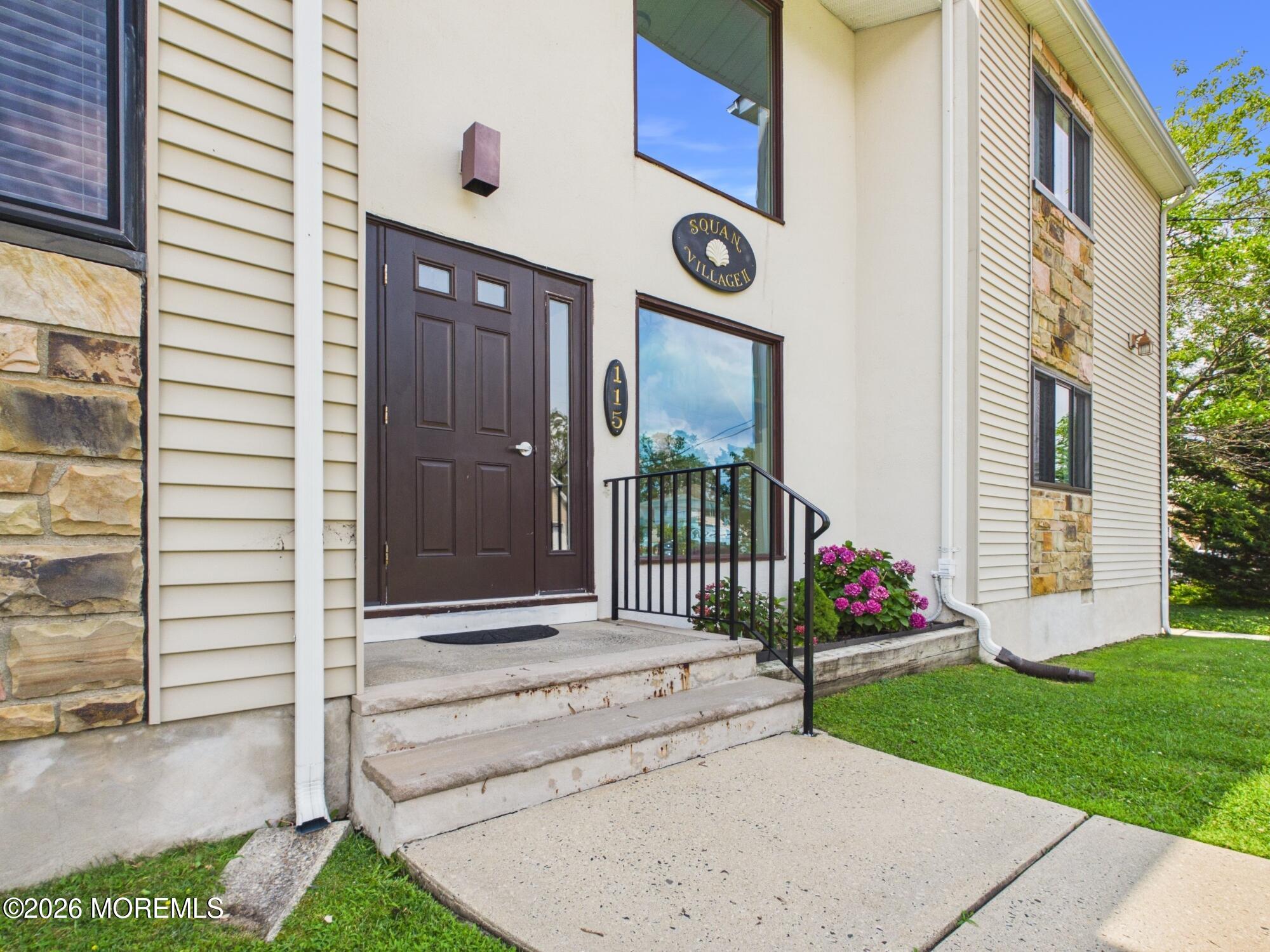 115 Curtis Avenue 2