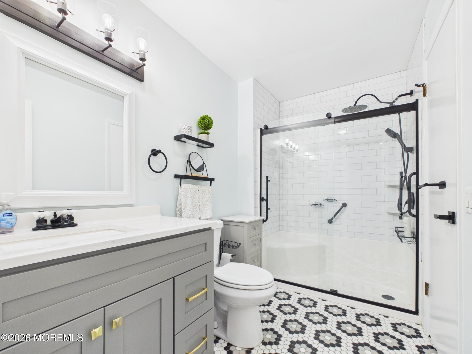 115 Curtis Avenue 2