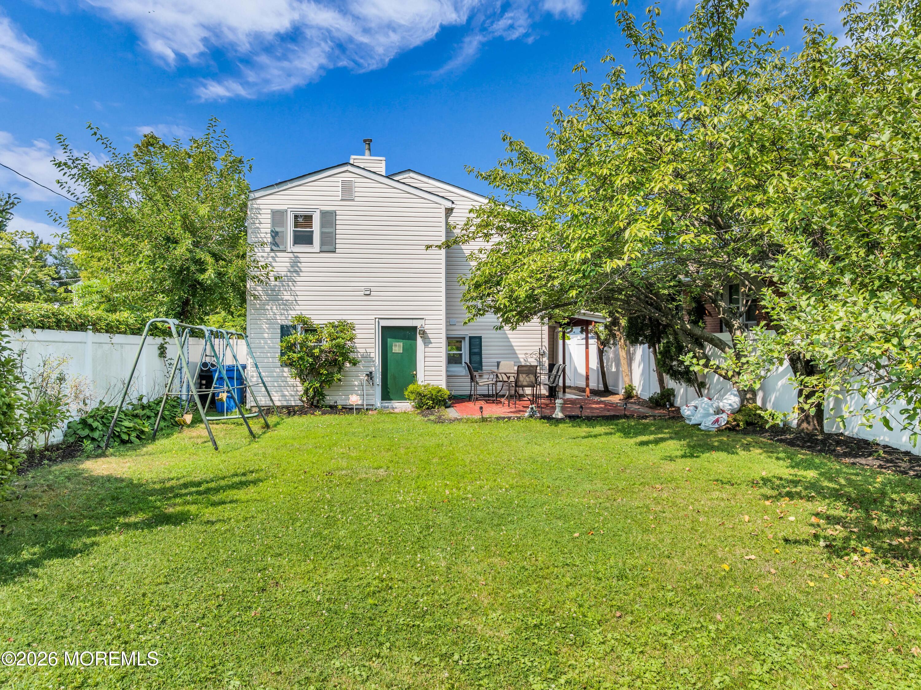 12 Jacobson Street