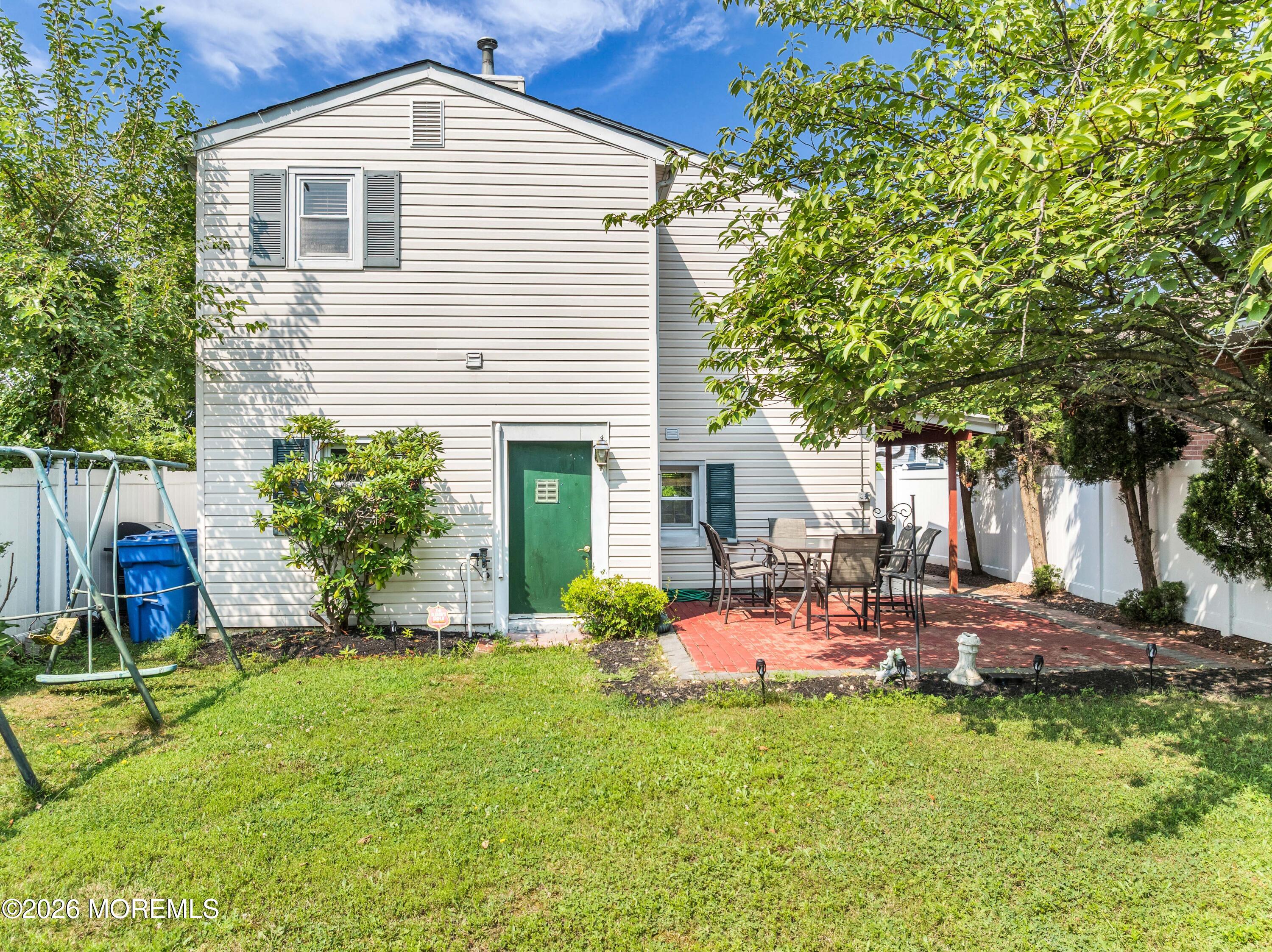 12 Jacobson Street