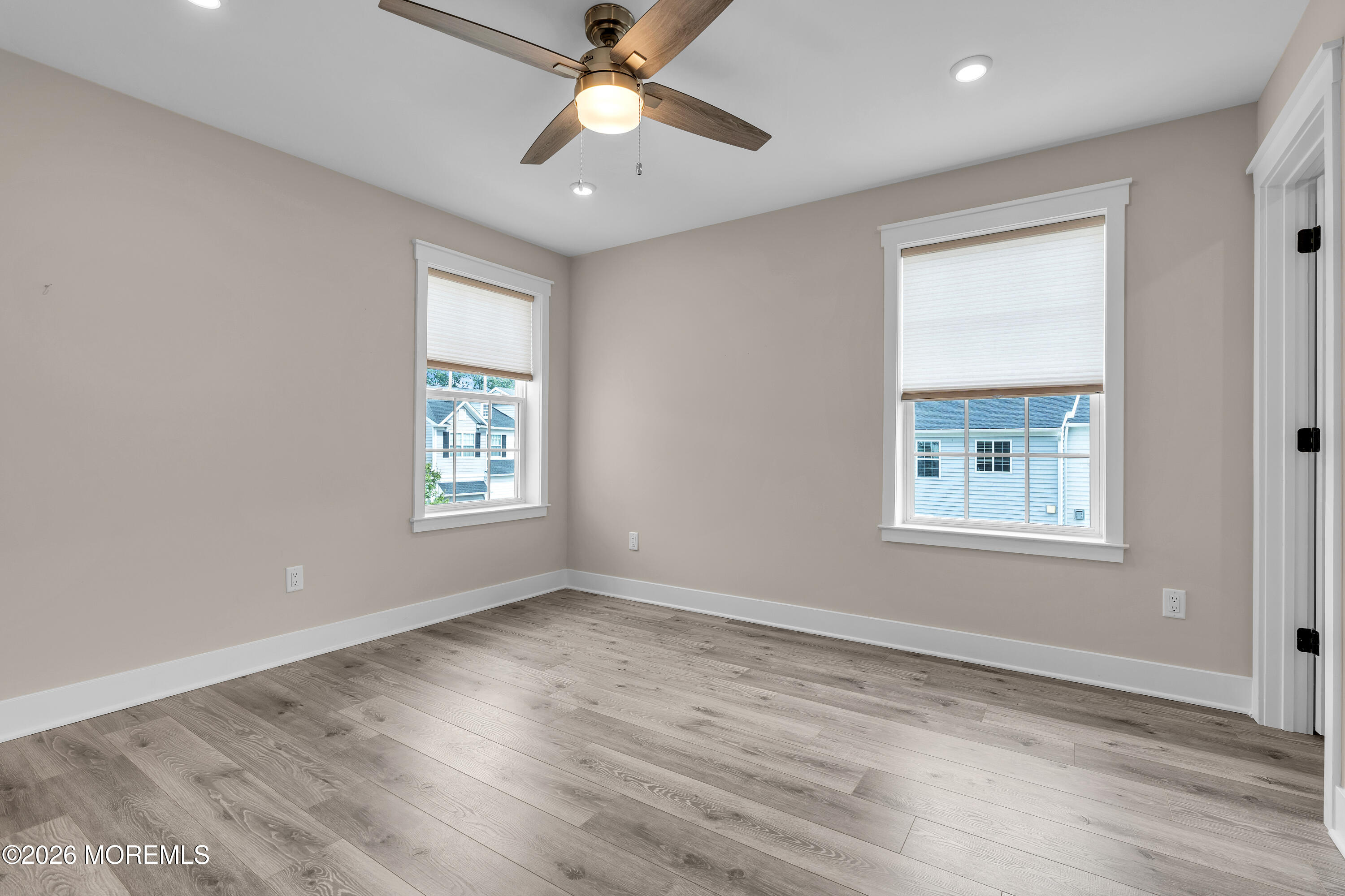 3443 Glen Oaks Lane