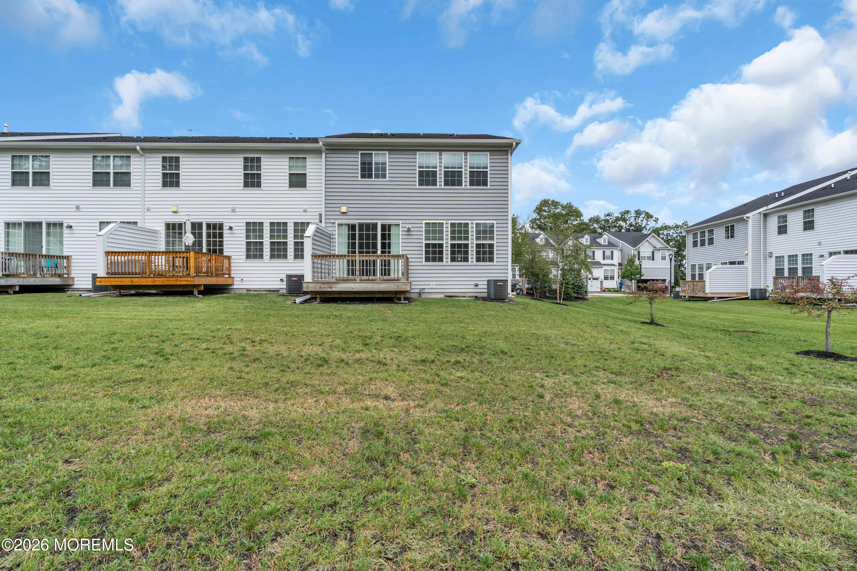 3443 Glen Oaks Lane