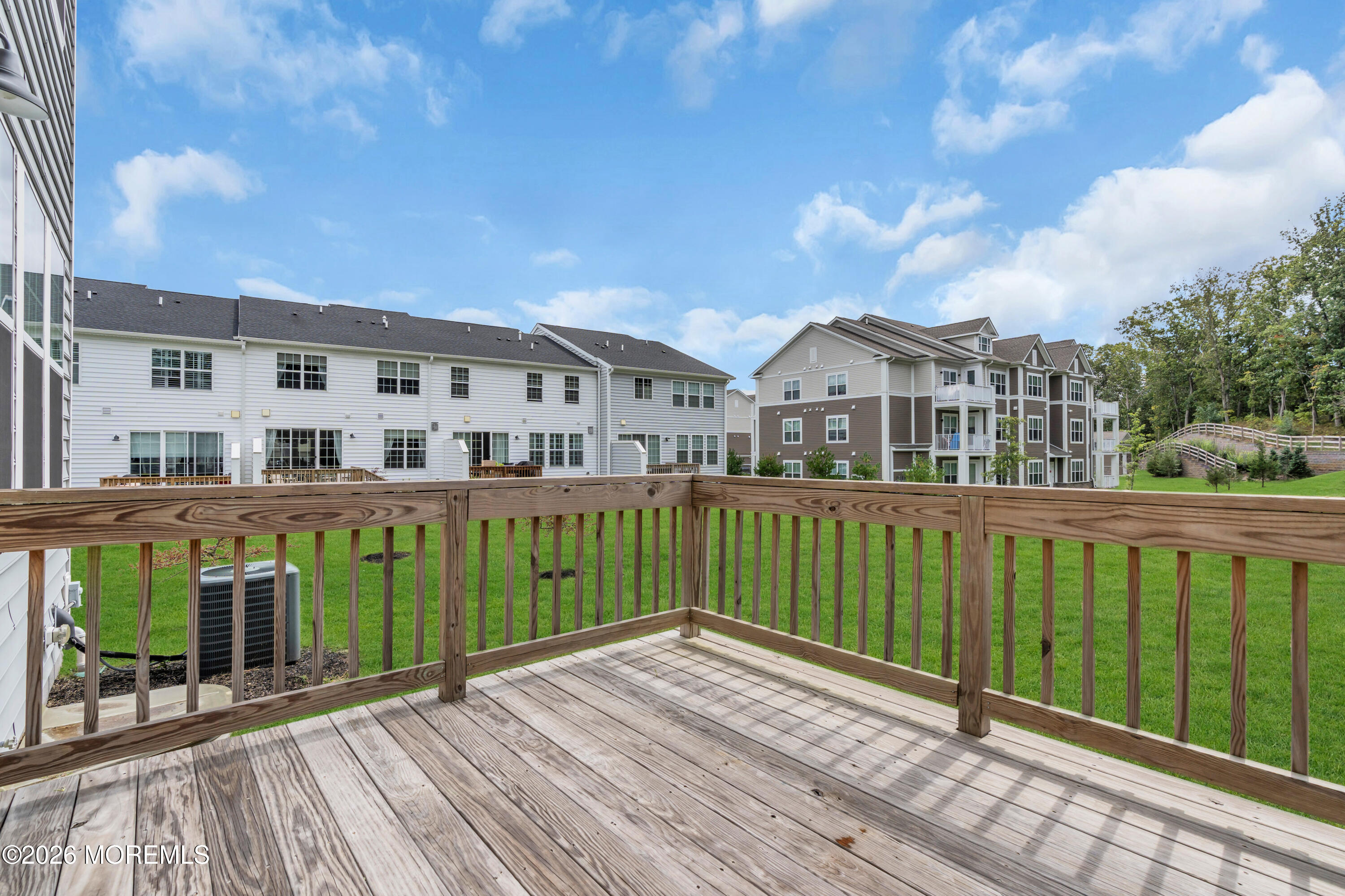3443 Glen Oaks Lane