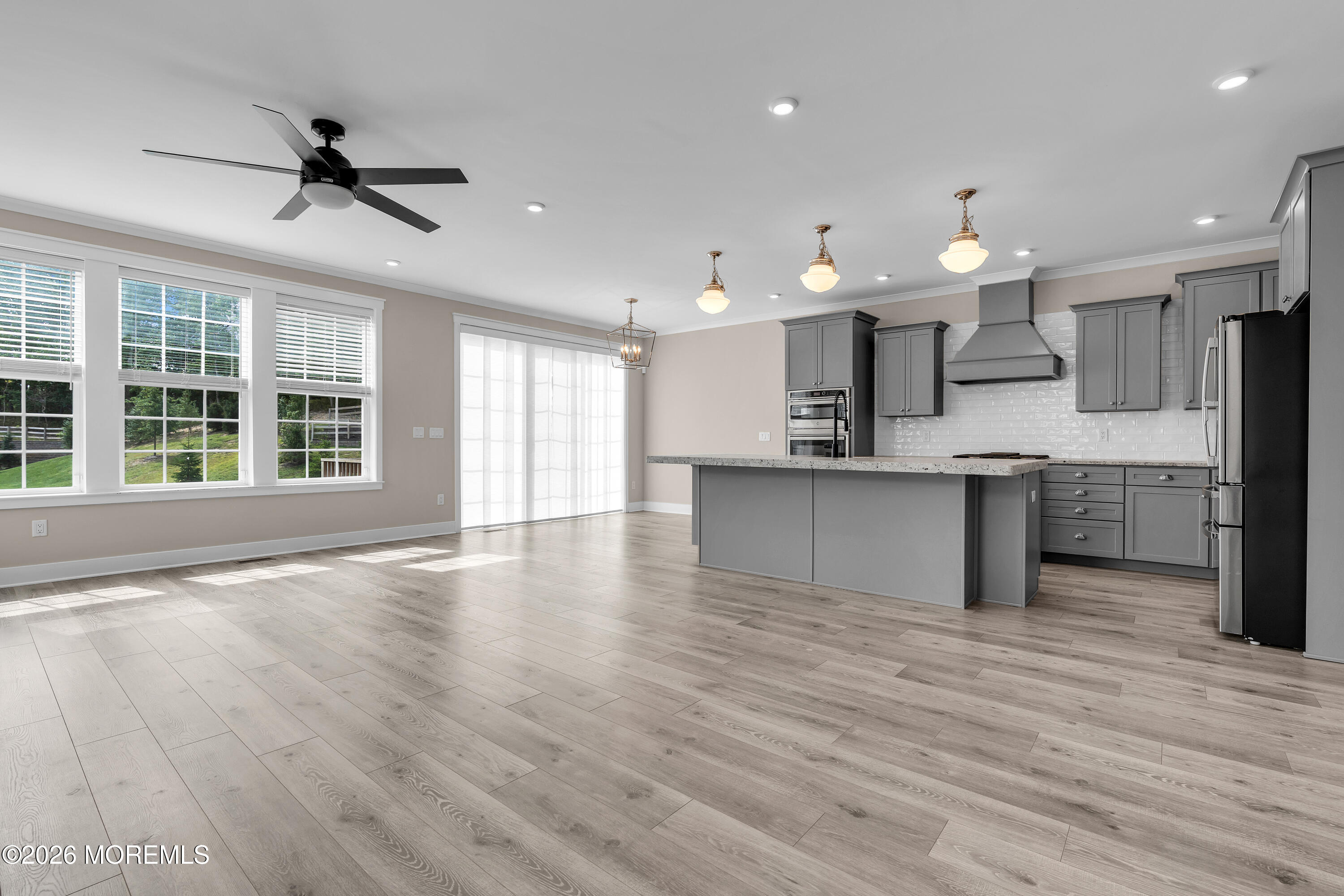 3443 Glen Oaks Lane