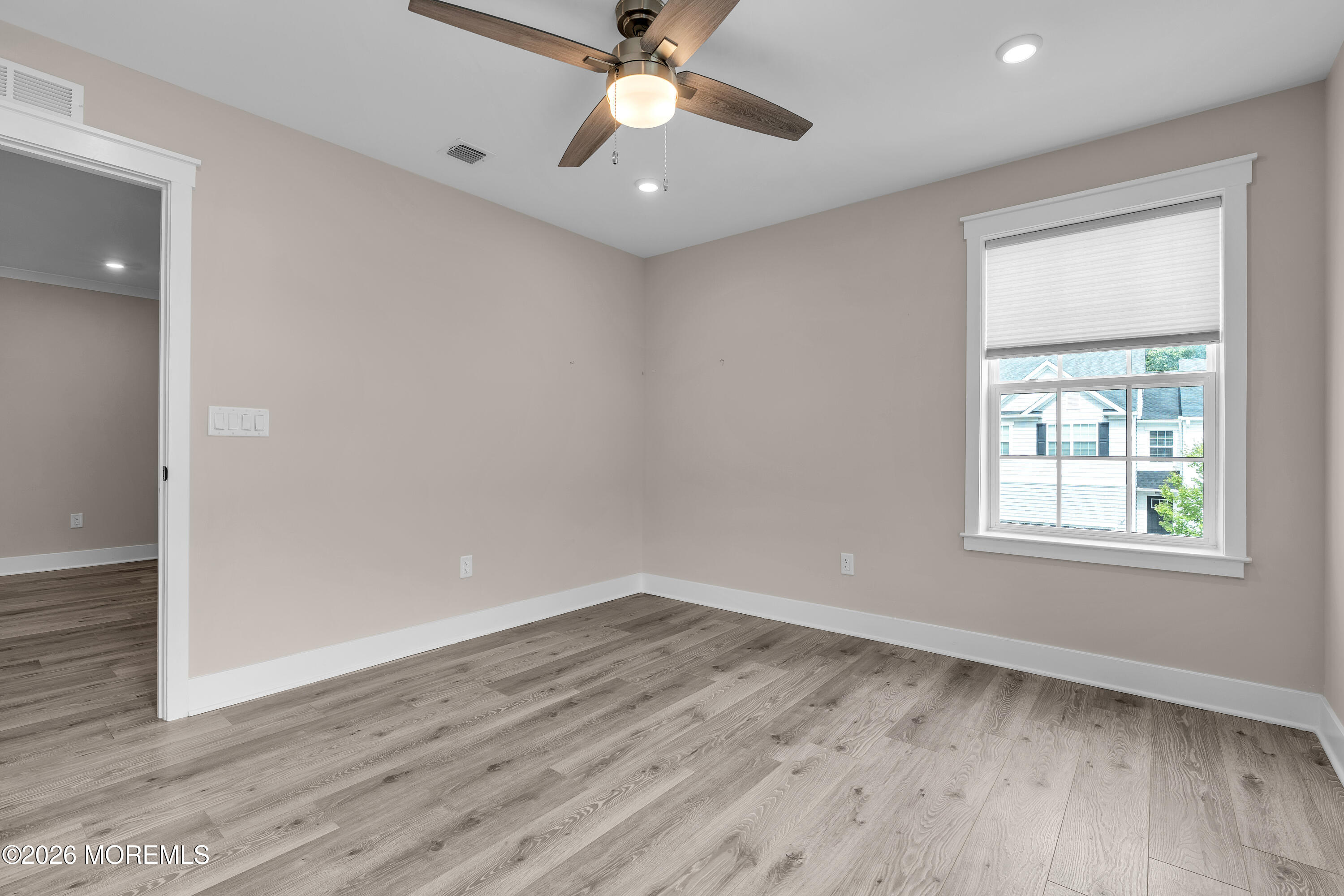 3443 Glen Oaks Lane
