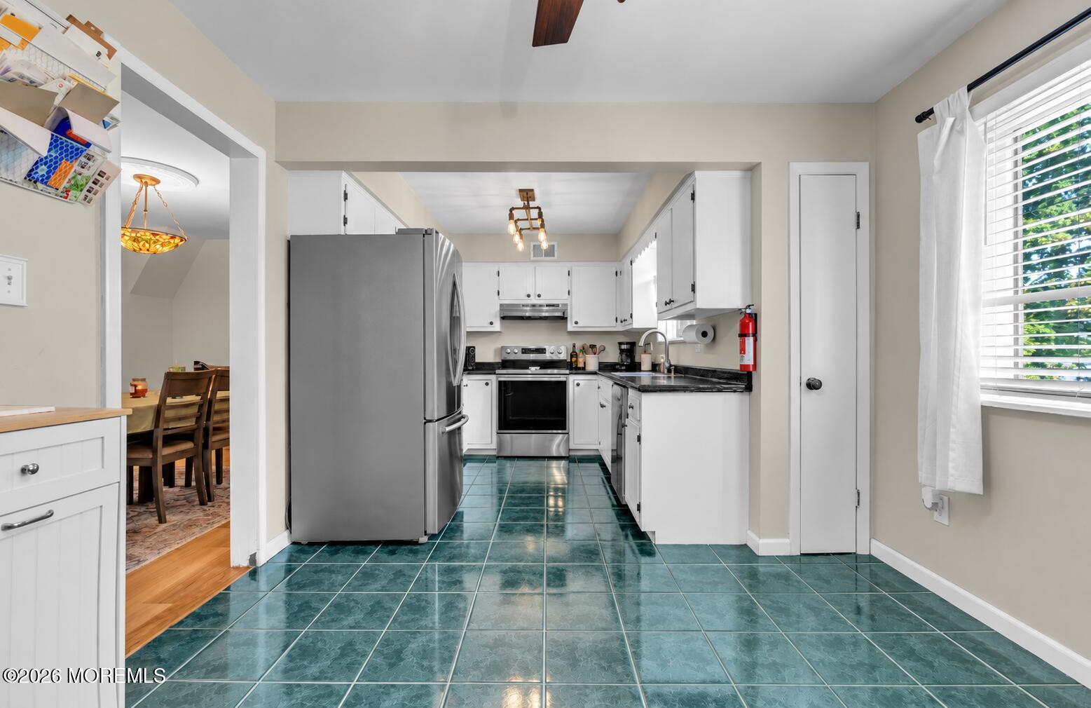 367 Middlewood Road
