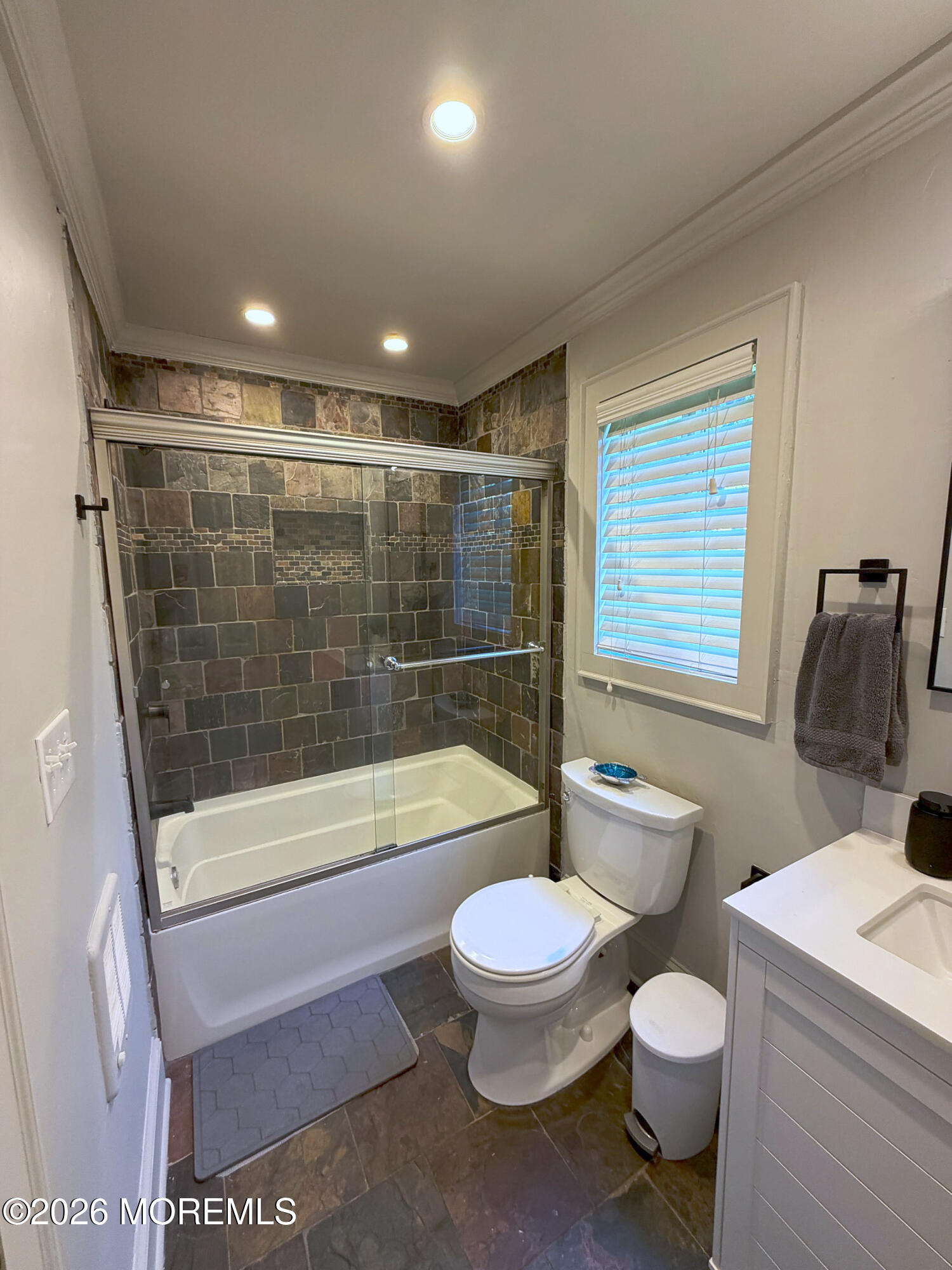 329 Shore Drive D5