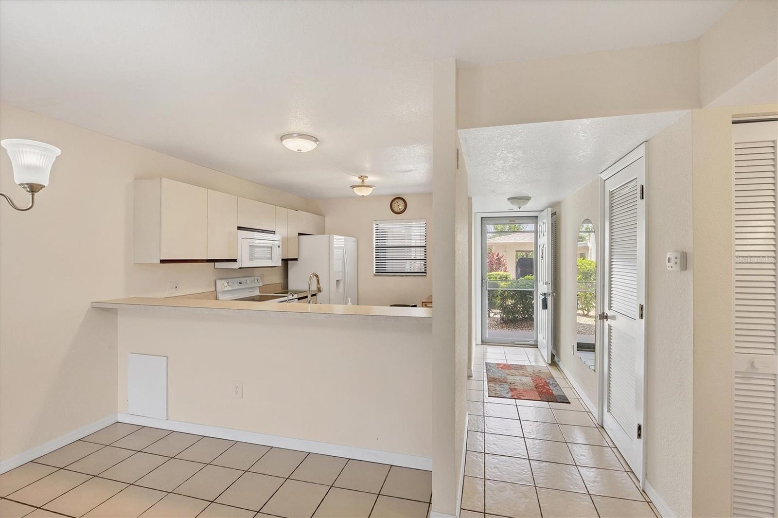 175 KINGS HWY #1014