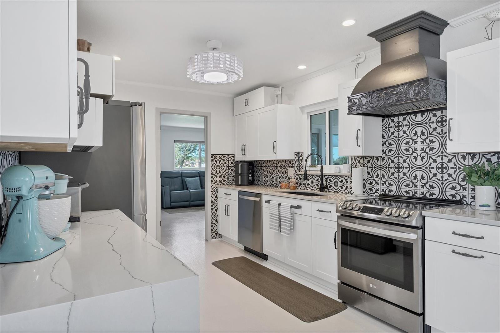 47 GOLFVIEW PL