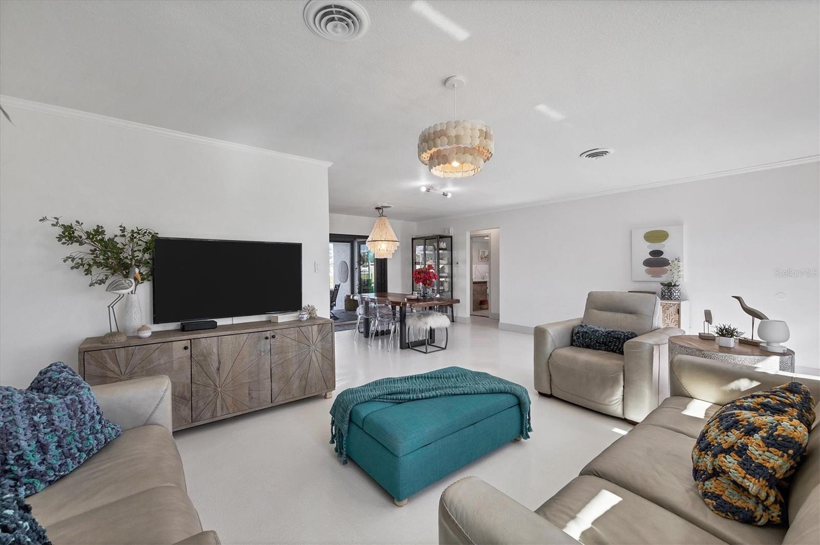 47 GOLFVIEW PL