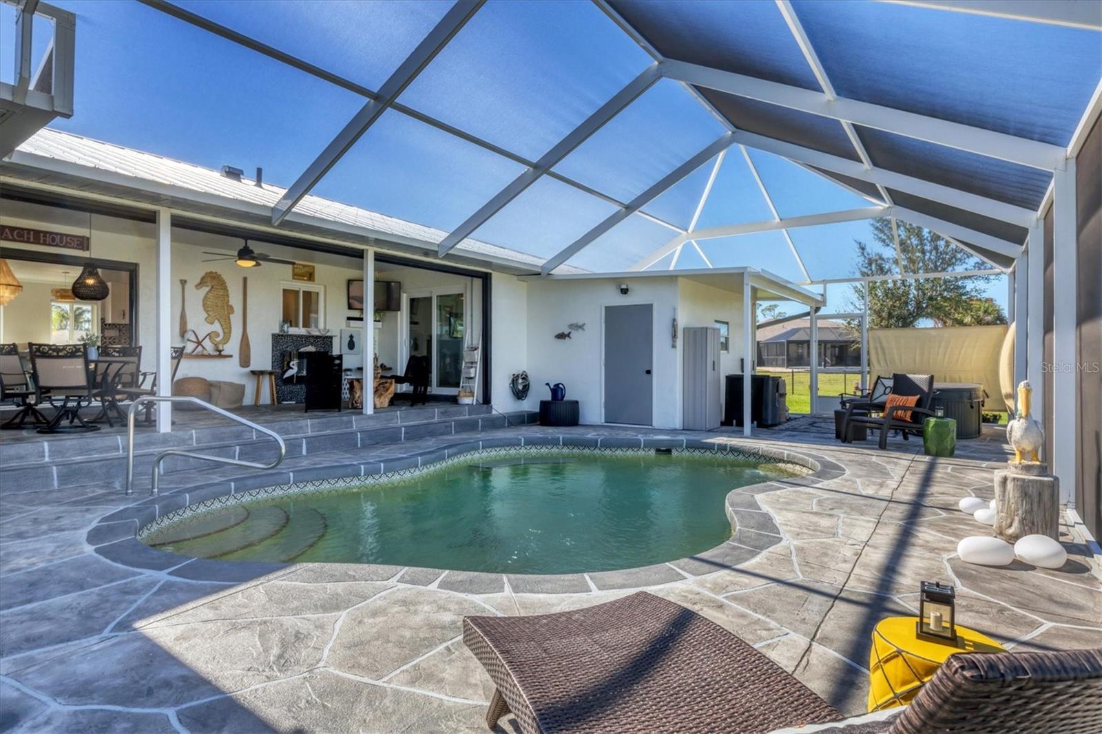 47 GOLFVIEW PL
