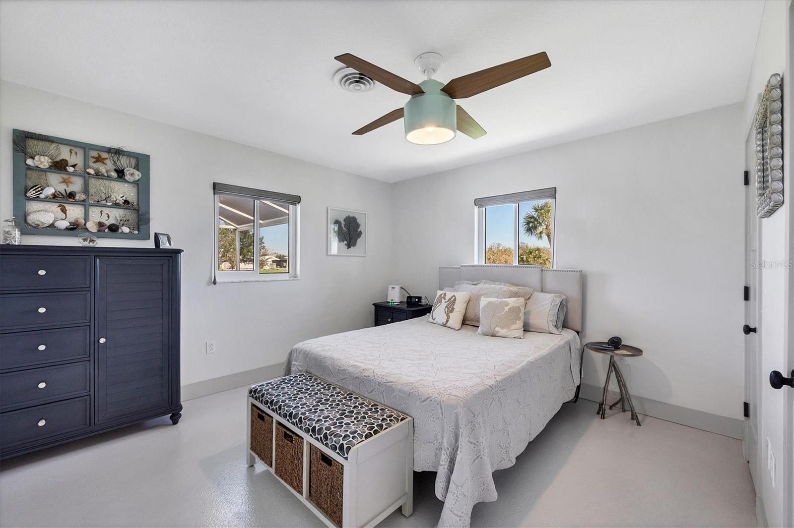 47 GOLFVIEW PL