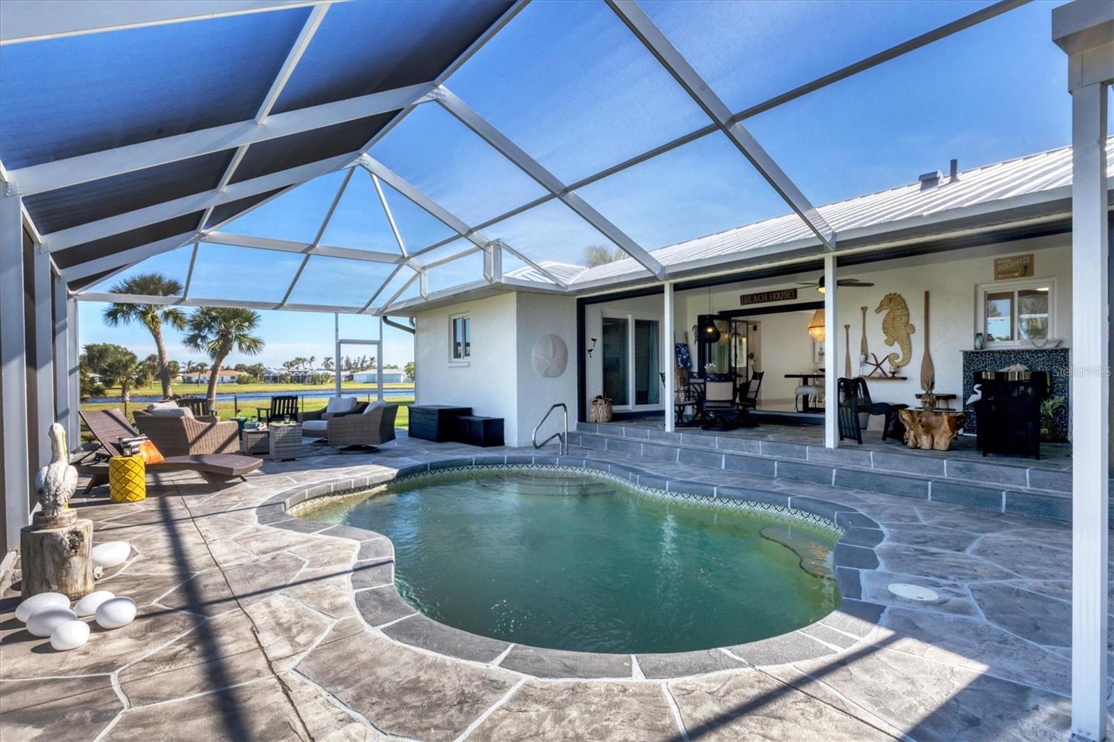 47 GOLFVIEW PL