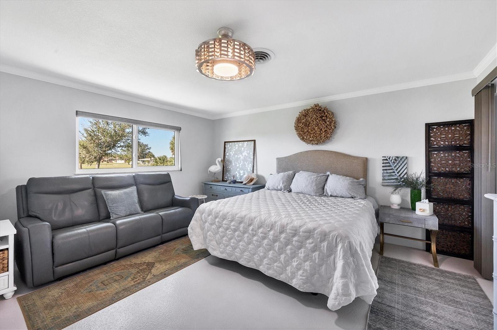 47 GOLFVIEW PL