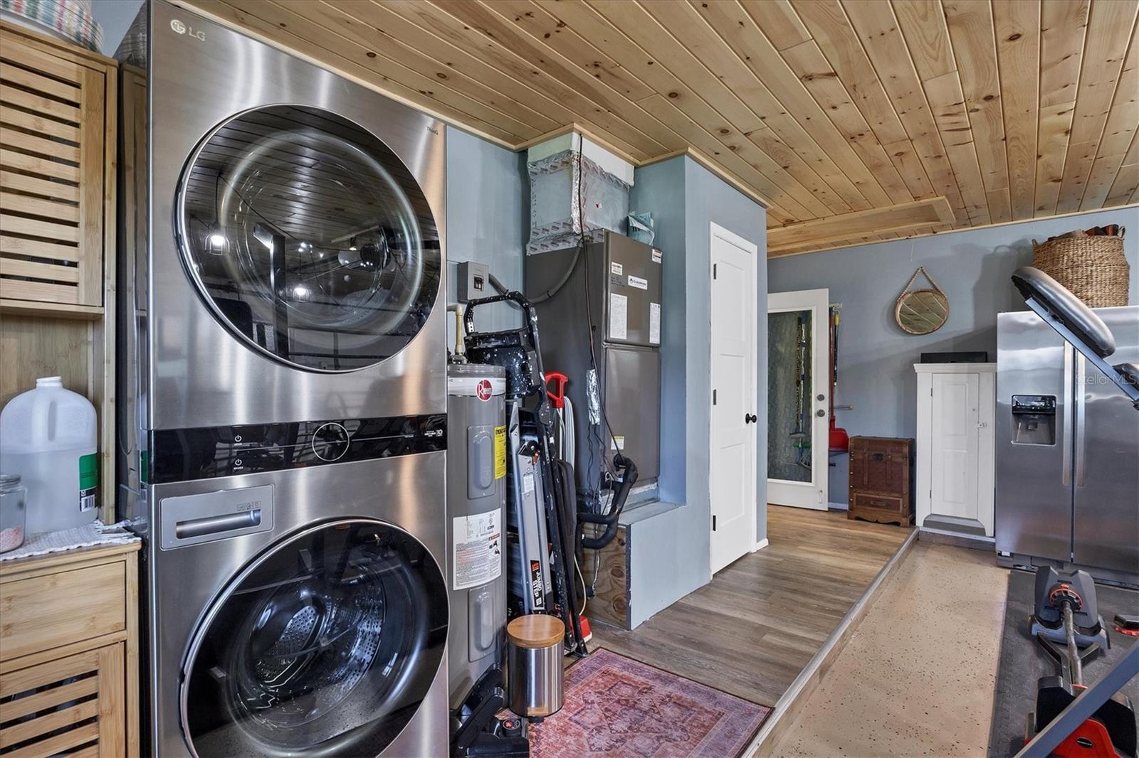 47 GOLFVIEW PL