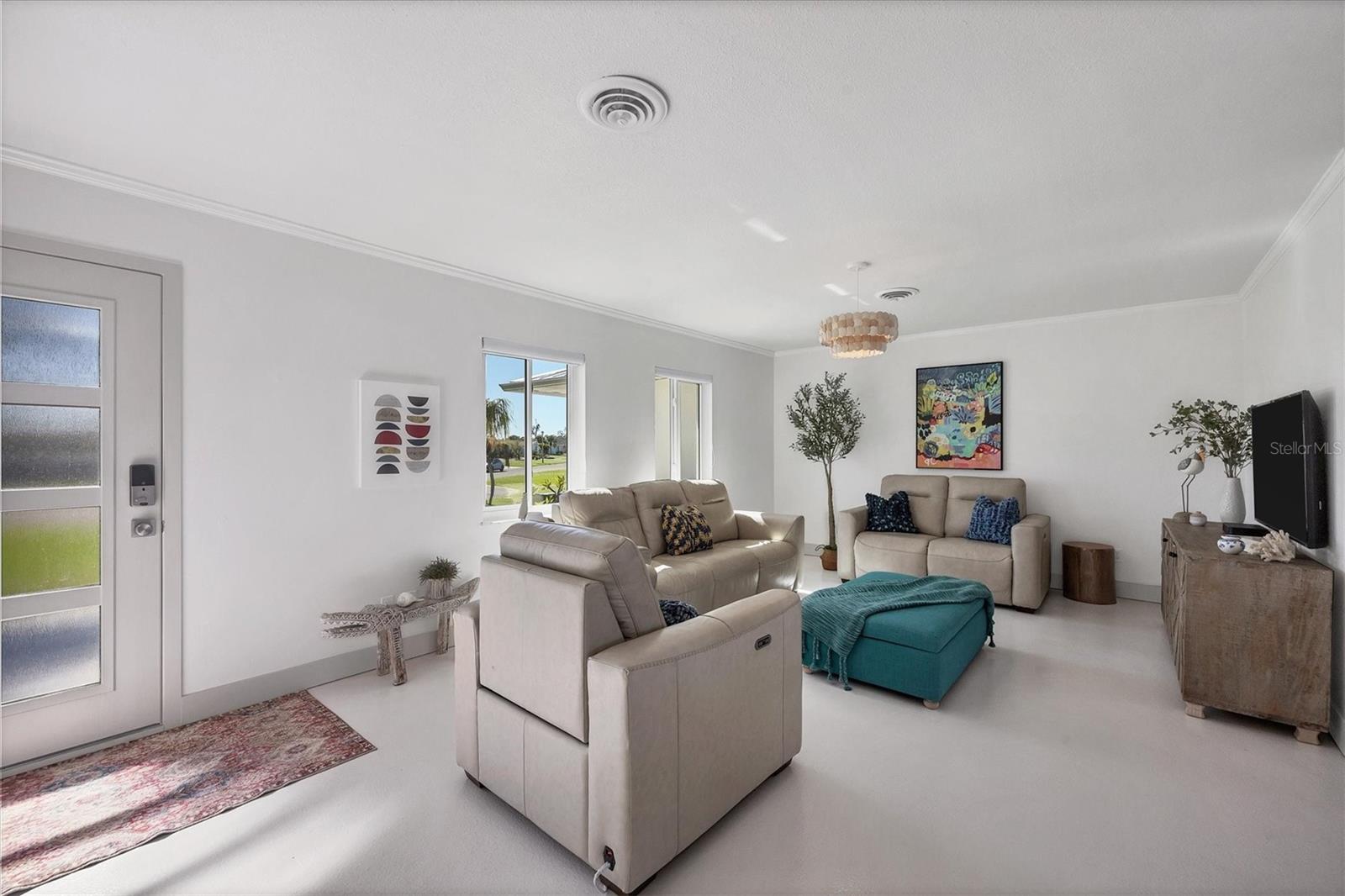 47 GOLFVIEW PL