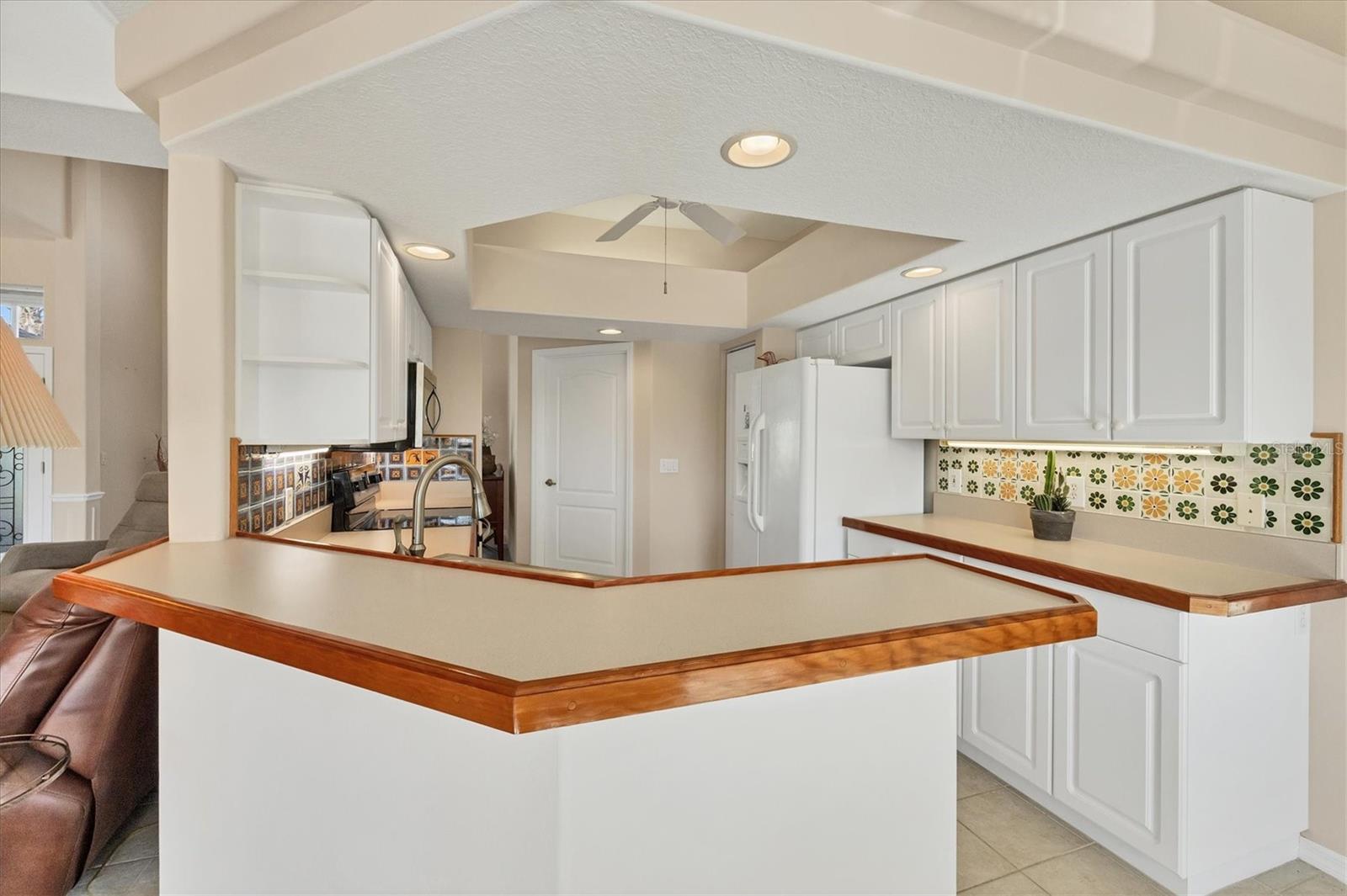 80 LONG MEADOW LN