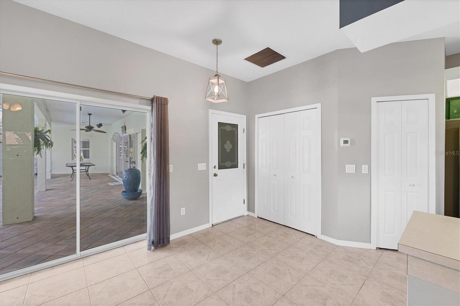 224 PINE GLEN CT
