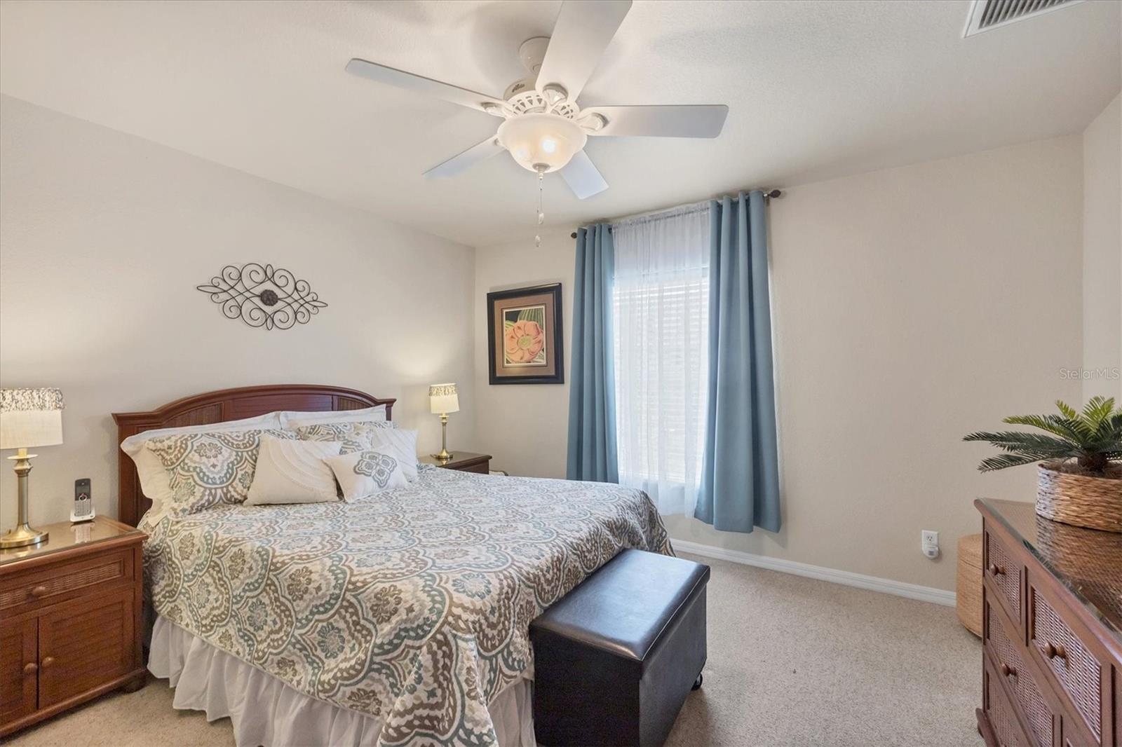 182 ROTONDA BLVD W #B