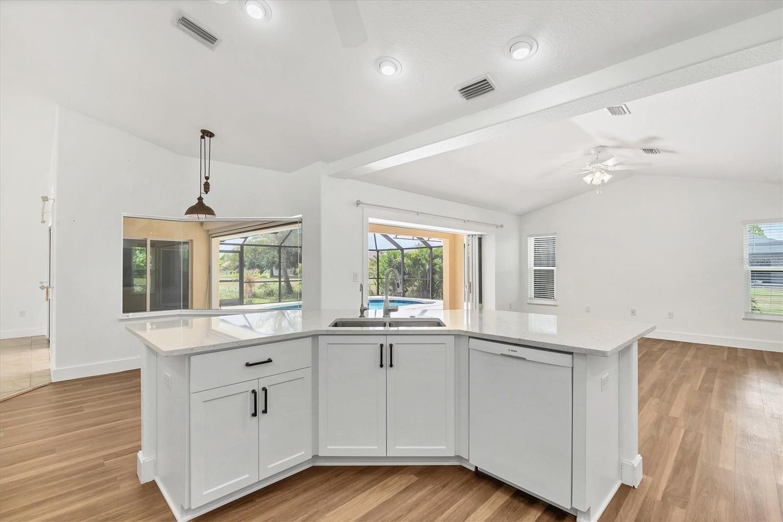 59 WHITE MARSH LN