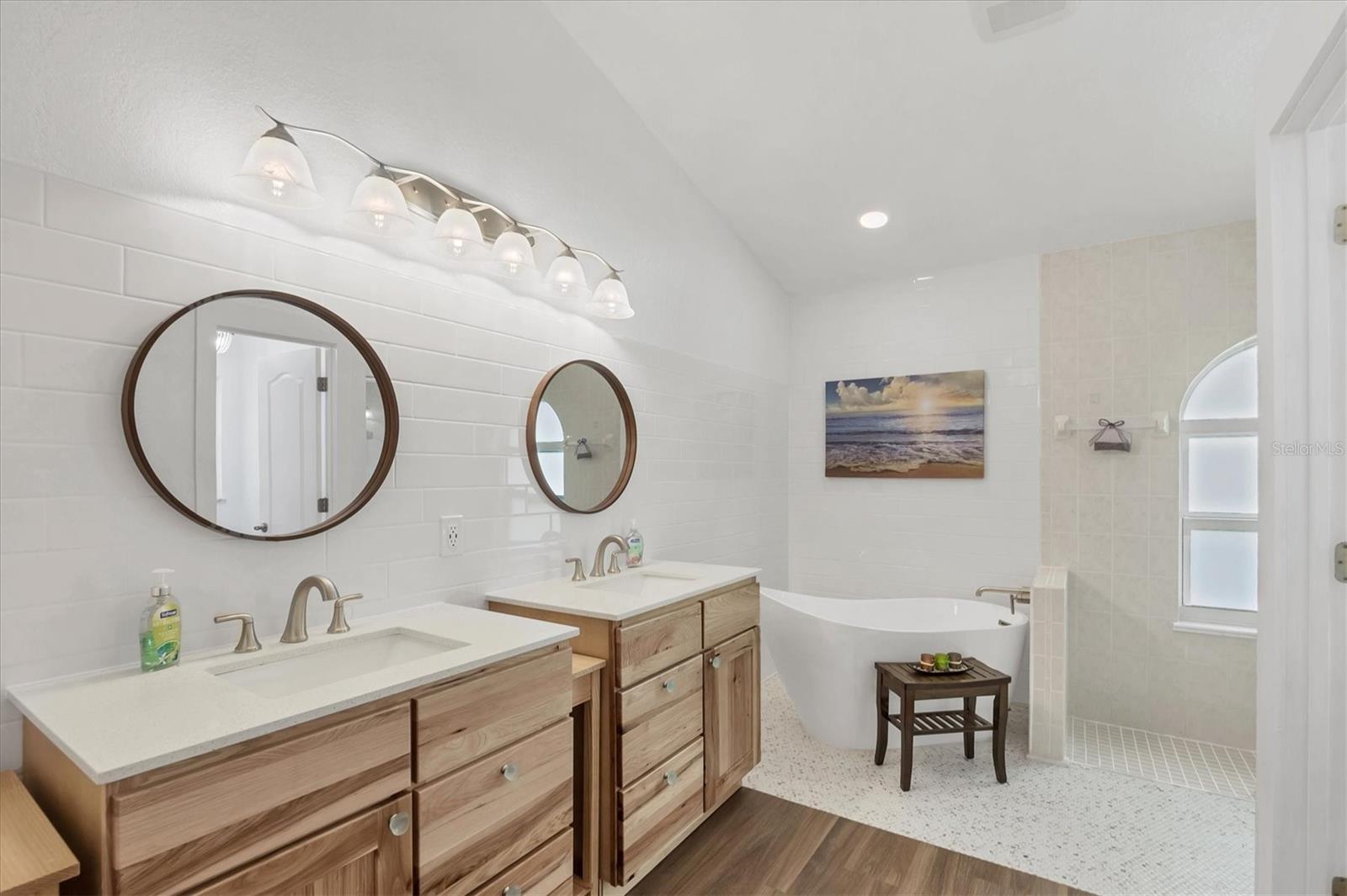 59 WHITE MARSH LN